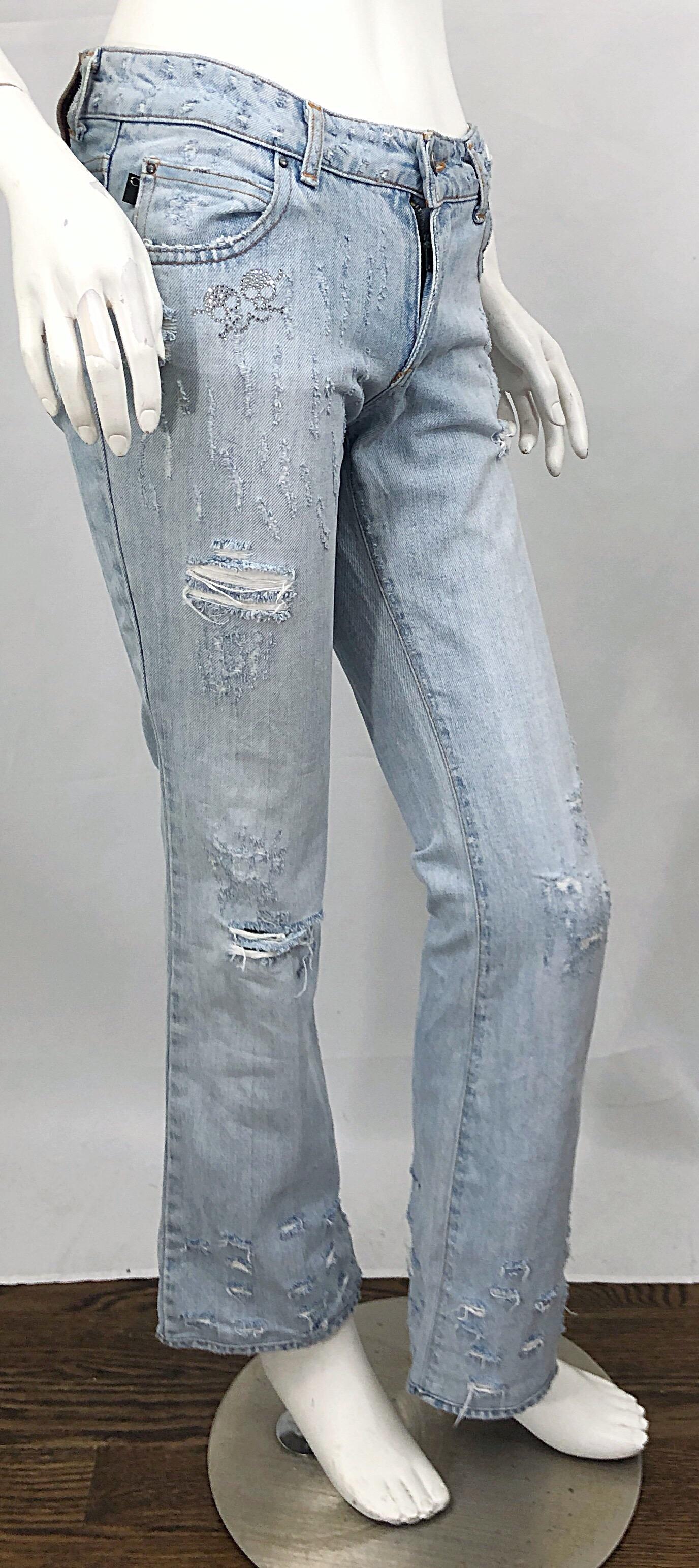 Gray Roberto Cavalli 2000s Sz 24 Rhinestone Skulls Stonewash Bootcut Blue Jeans Denim For Sale