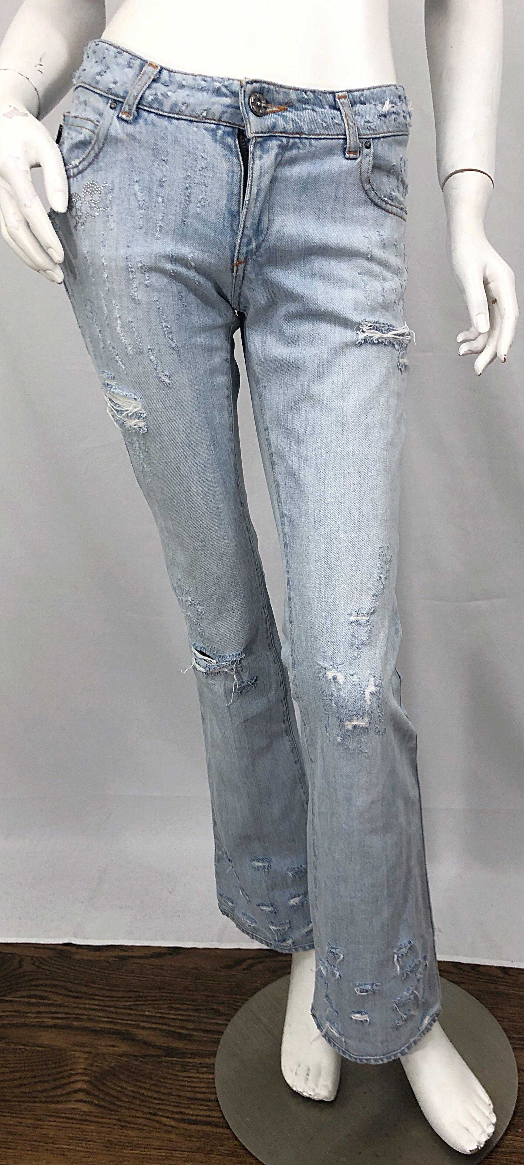Women's Roberto Cavalli 2000s Sz 24 Rhinestone Skulls Stonewash Bootcut Blue Jeans Denim For Sale