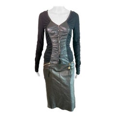 Roberto Cavalli 2003 Conjunto de 2 piezas de jersey y falda de cuero negro