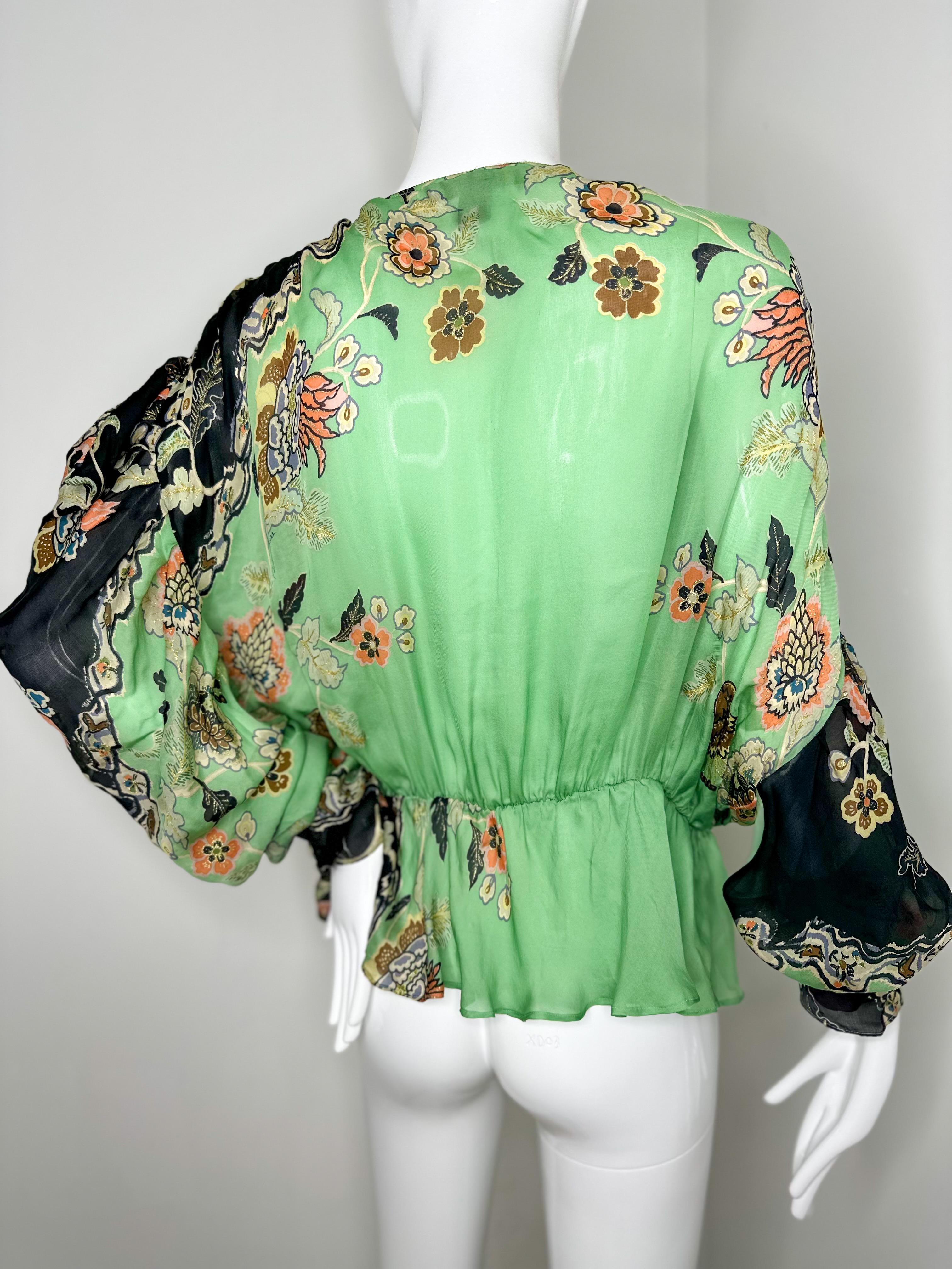 Roberto Cavalli 2003 chinoiserie silk blouse In Good Condition For Sale In Annandale, VA