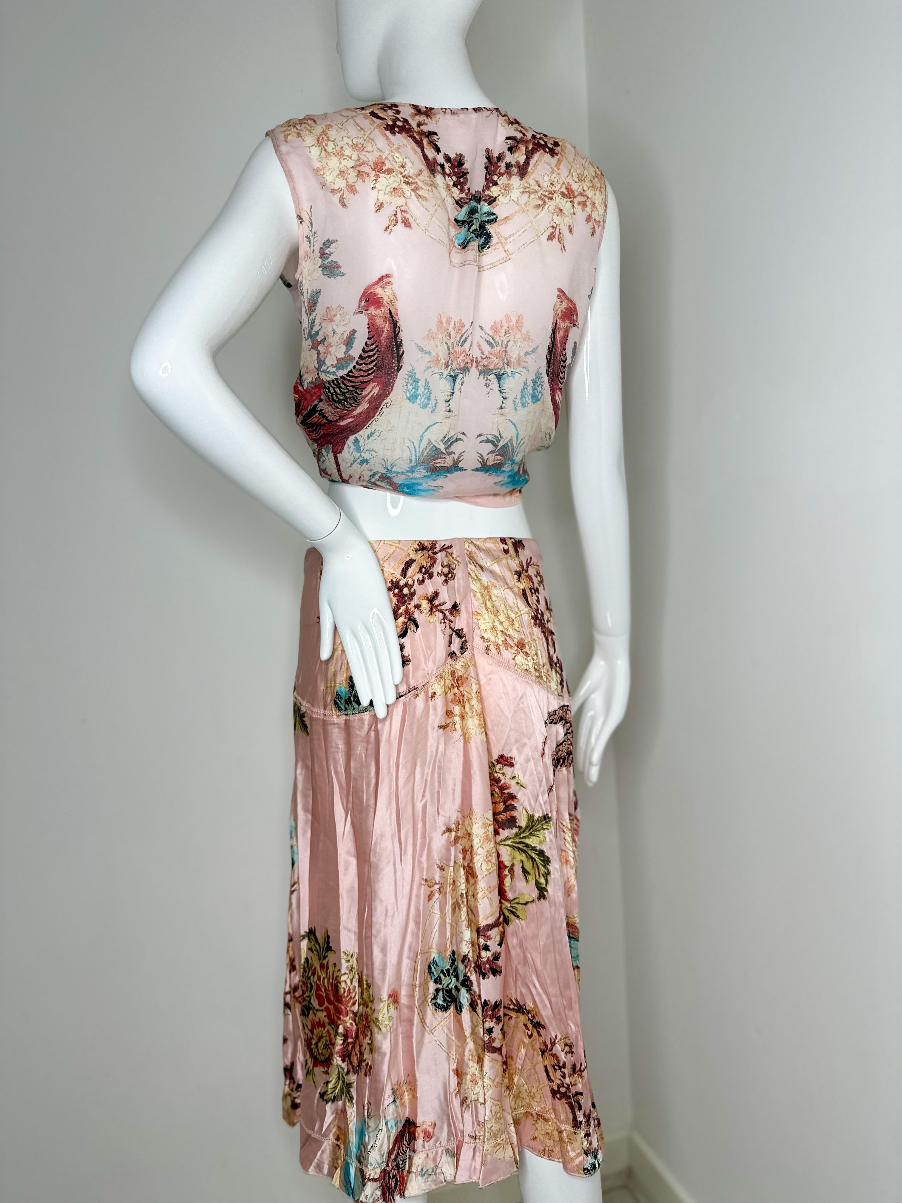 Roberto Cavalli 2003 Pheasant print pink silk skirt and top set For Sale 1