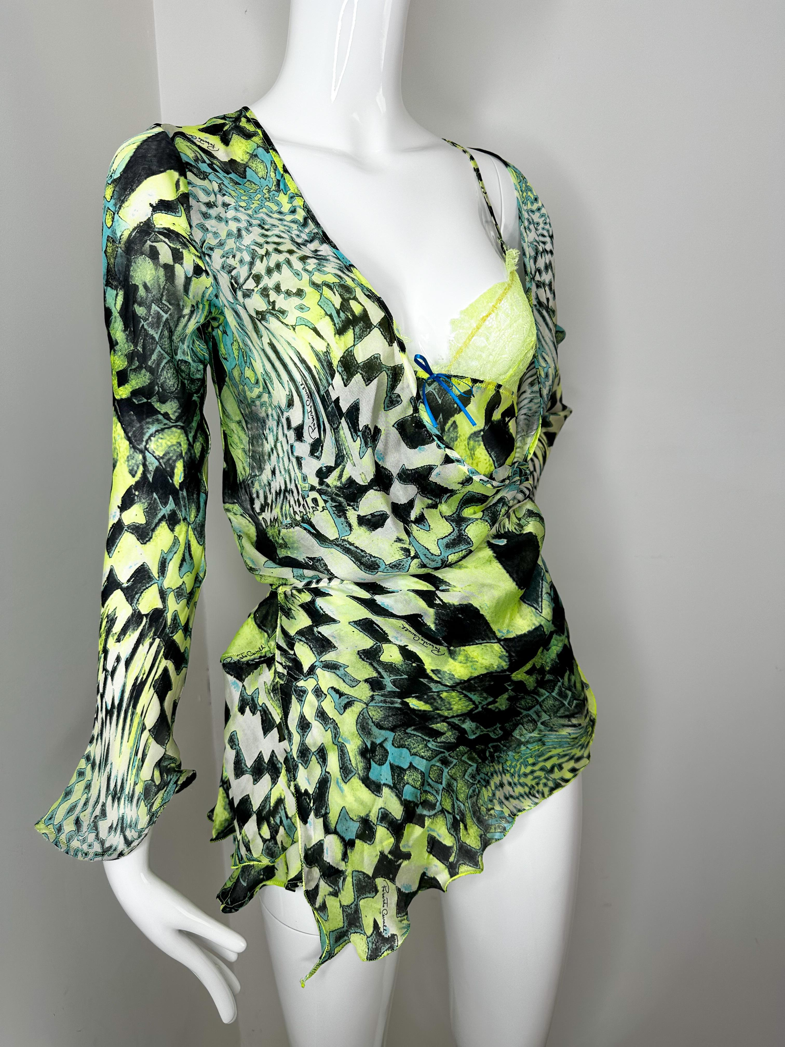 Roberto Cavalli 2003 silk set 
Camisole with a cardigan/blouse that can be worn wrapped around or open in the front 

Size XS fits S as well 
Good vintage condition. Normal wear from age 