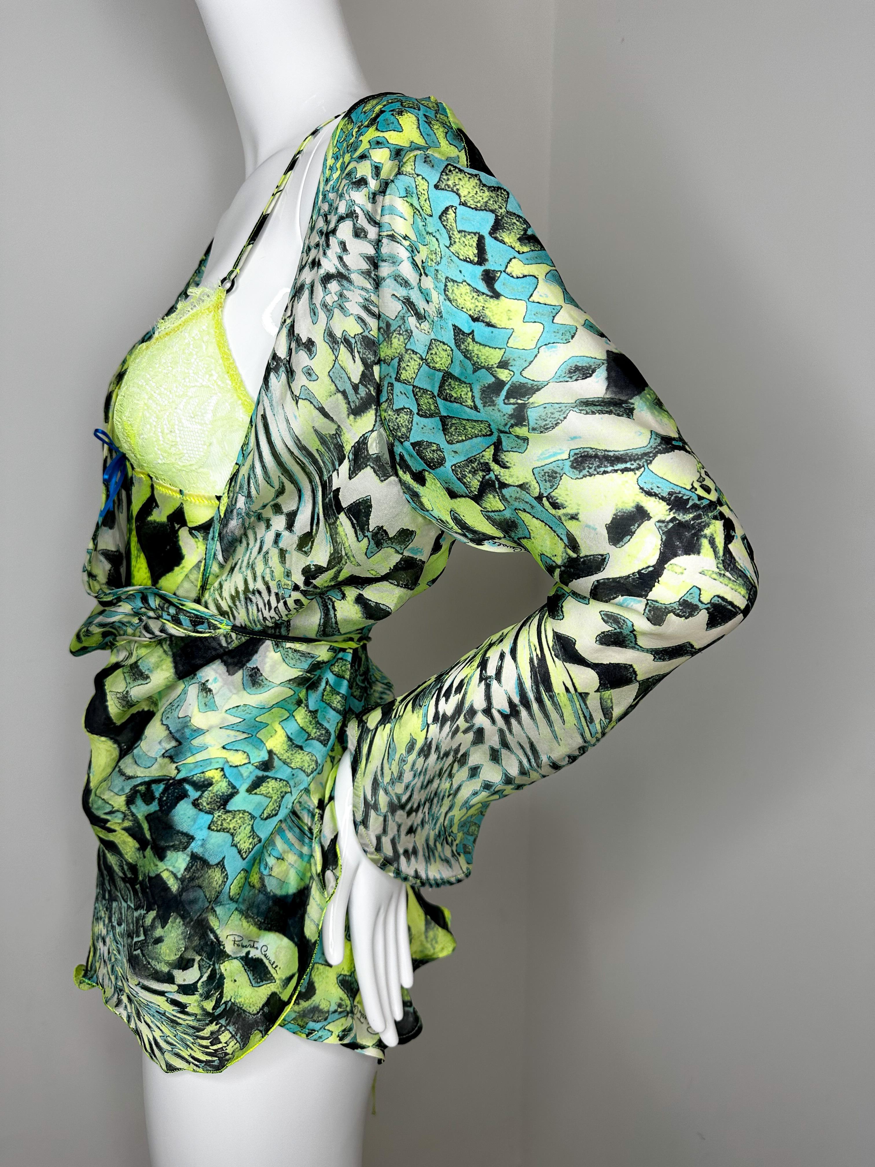 Roberto Cavalli 2003 psychedelic print camisole cardigan set  In Good Condition For Sale In Annandale, VA
