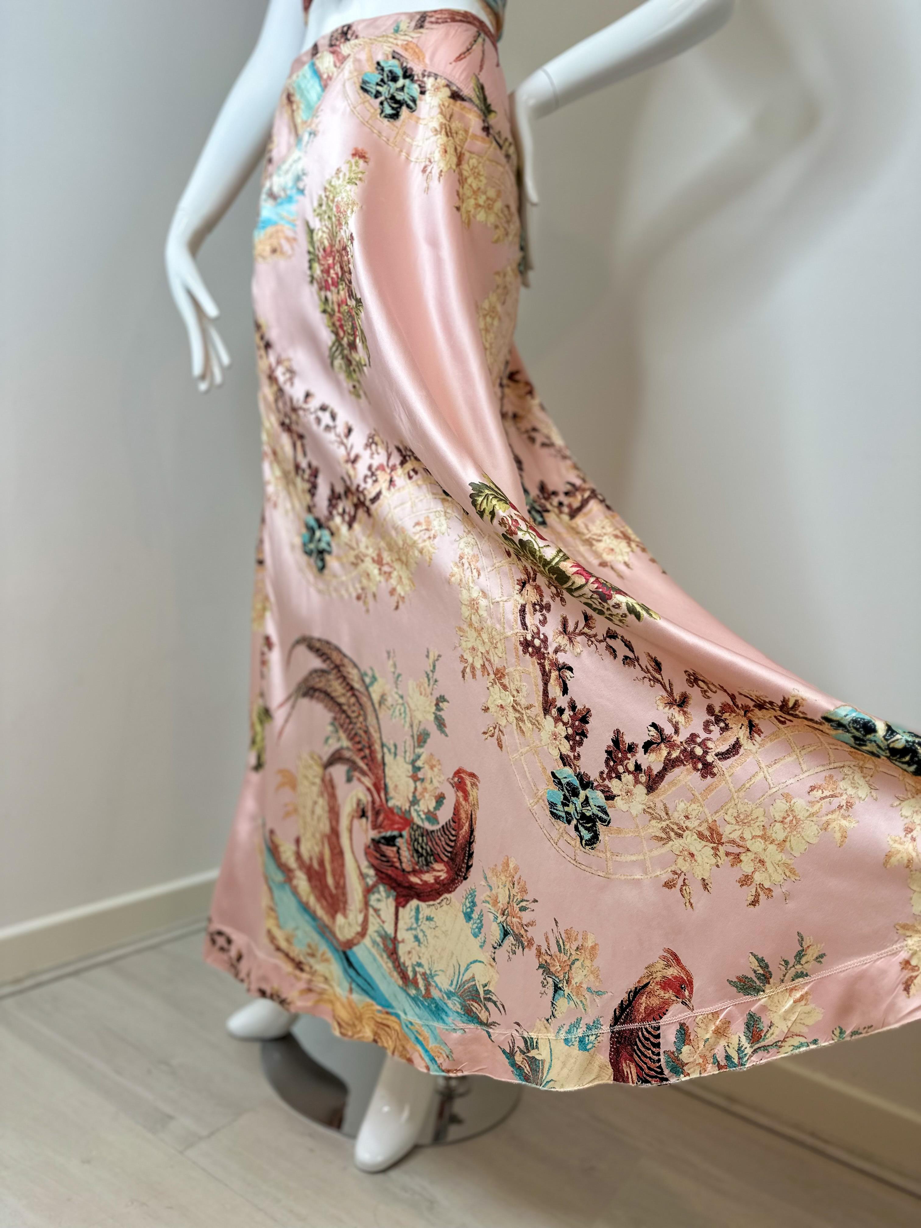 Roberto Cavalli iconic pheasant print silk maxi skirt and silk beaded top 
SS 2003 
Rare Collector’s set

Good vintage condition. The skirt tag reads size L however the skirt was altered and now fits like S-M. Approx. flat measurements 
Waist: 13
