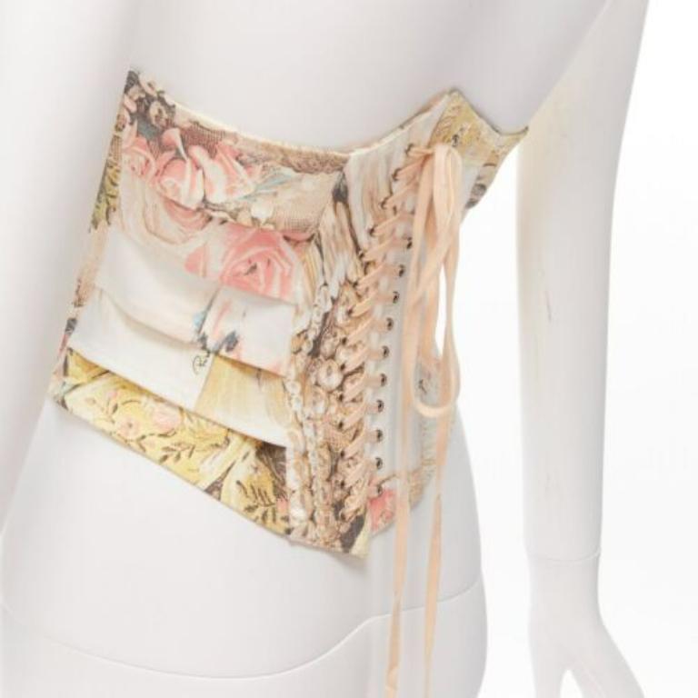 ROBERTO CAVALLI 2003 Vintage Runway white angels rose print corset M
Reference: GIYG/A00311
Brand: Roberto Cavalli
Designer: Roberto Cavalli
Collection: 2003 - Runway
Material: Cotton, Blend
Color: White, Pink
Pattern: Floral
Closure: Hook &