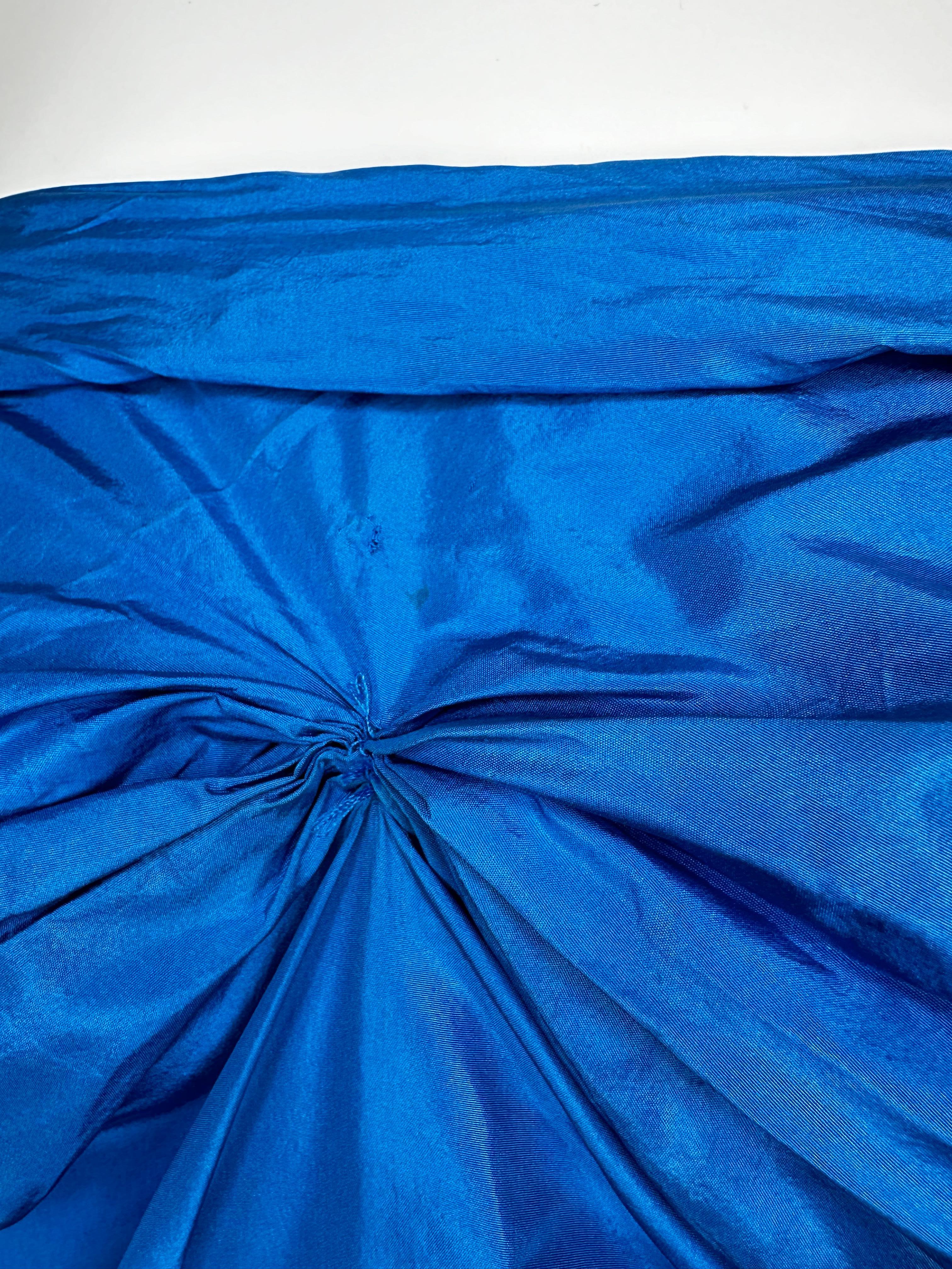 Robe longue à cravate bleue Roberto Cavalli 2005 en vente 4
