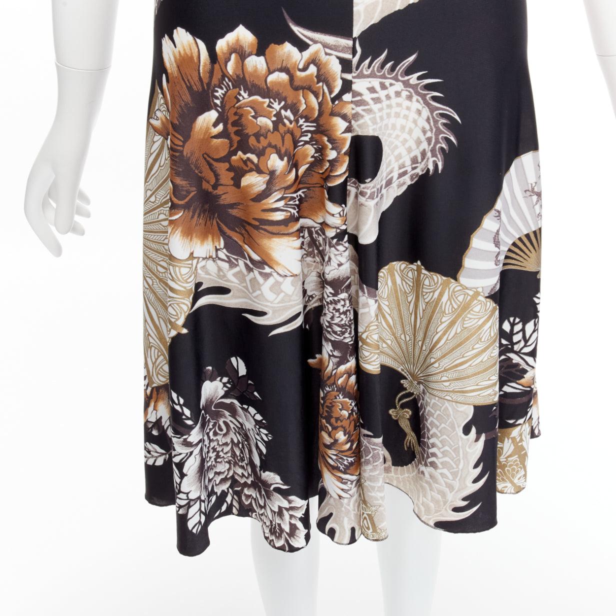 ROBERTO CAVALLI 2005 Vintage dragon oriental print silk neck qipao dress IT42 M For Sale 4
