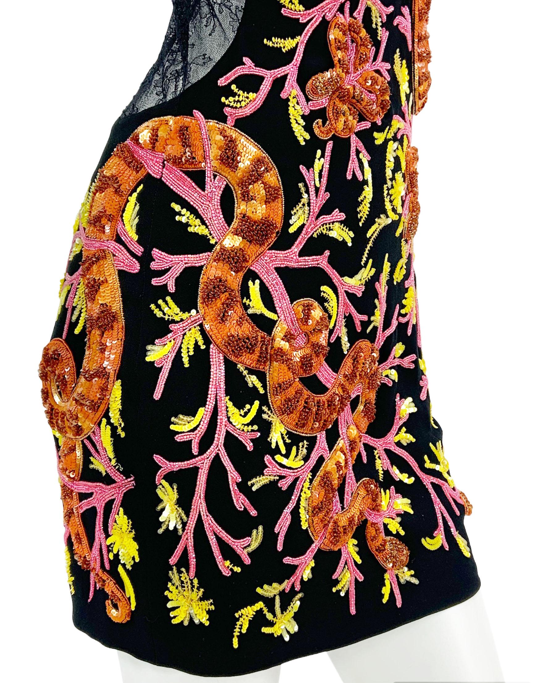 New Roberto Cavalli 3-D Snake Corals Embellished Lace Mini Dress Italian 38, 40 For Sale 7