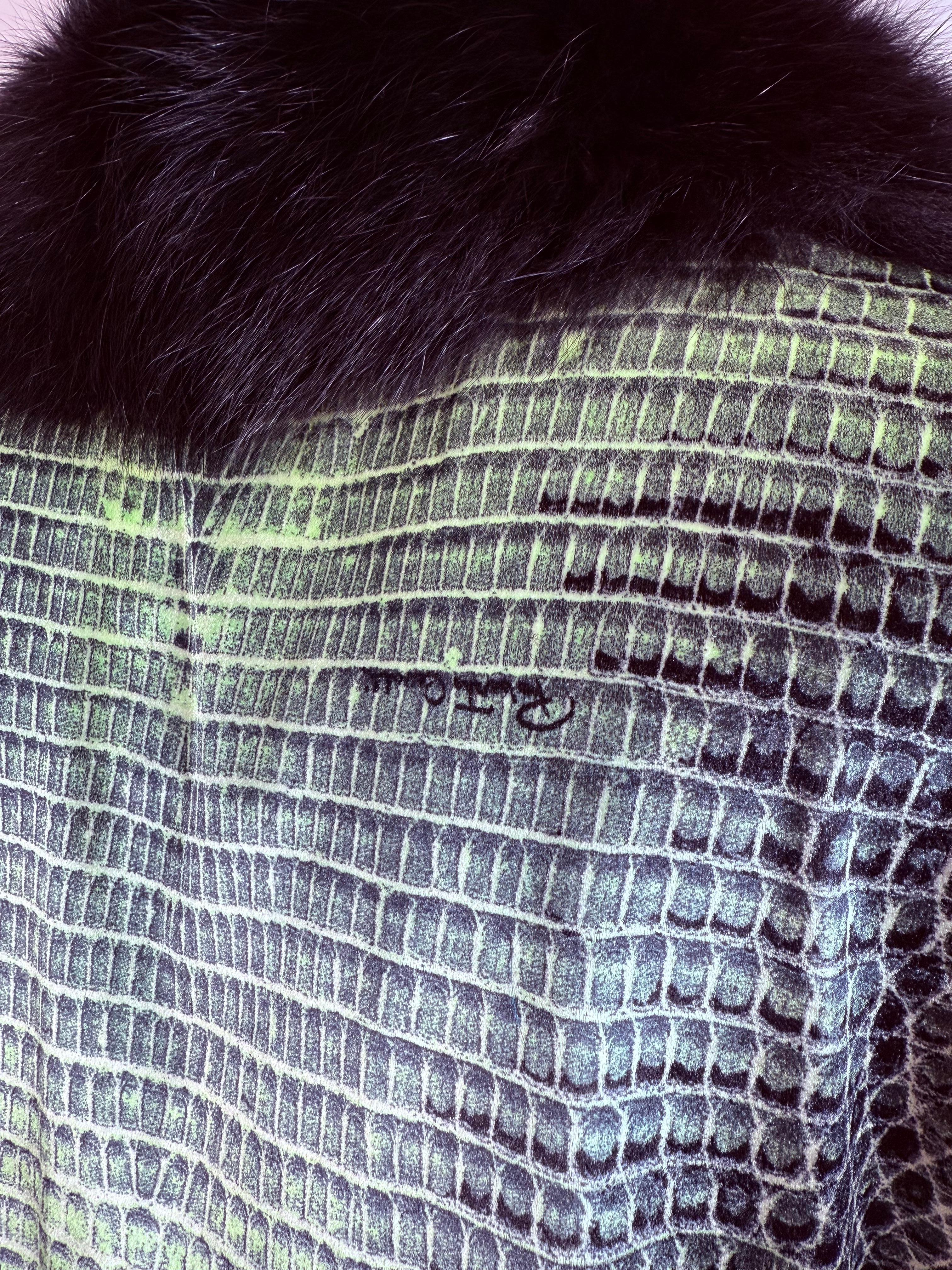 Nero ROBERTO CAVALLI 99/00 Vintage Blue FOX FUR Reptile Print Velvet Cardigan in vendita