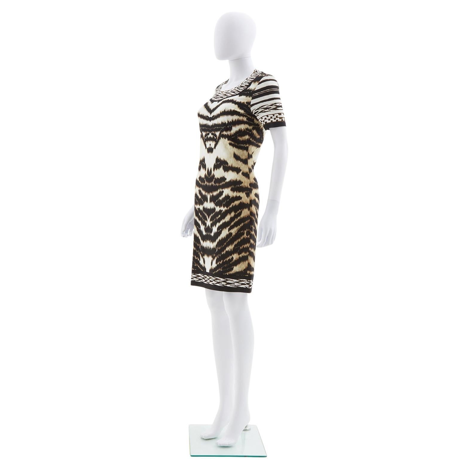 - Runway Look 3
- Sold by Skof.Archive
- Animal print lycra dress
- Above knee-length 
- Crew-neck
- Fit regalar to the body 
- Resort 2014

Size:
FR 38 - IT 42 - UK 10 - US 6 (EU)

Measurements:
Bust 39 cm / 15” 
Waist 35 cm / 13”
Shoulder 41 cm /