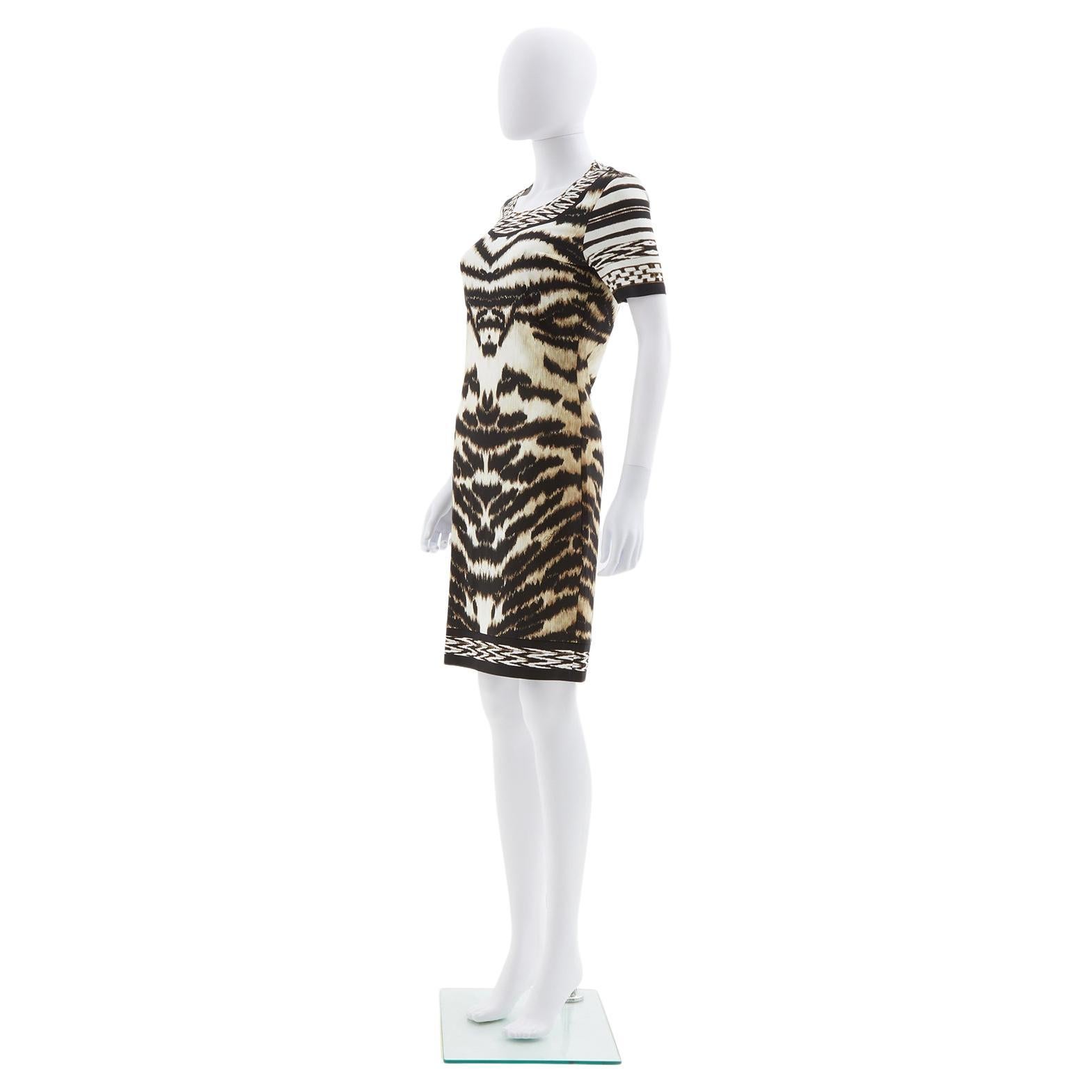 - Runway Look 3
- Sold by Skof.Archive
- Animal print lycra dress
- Above knee-length 
- Crew-neck
- Fit regalar to the body 
- Resort 2014

Size:
FR 38 - IT 42 - UK 10 - US 6 (EU)

Measurements:
Bust 39 cm / 15