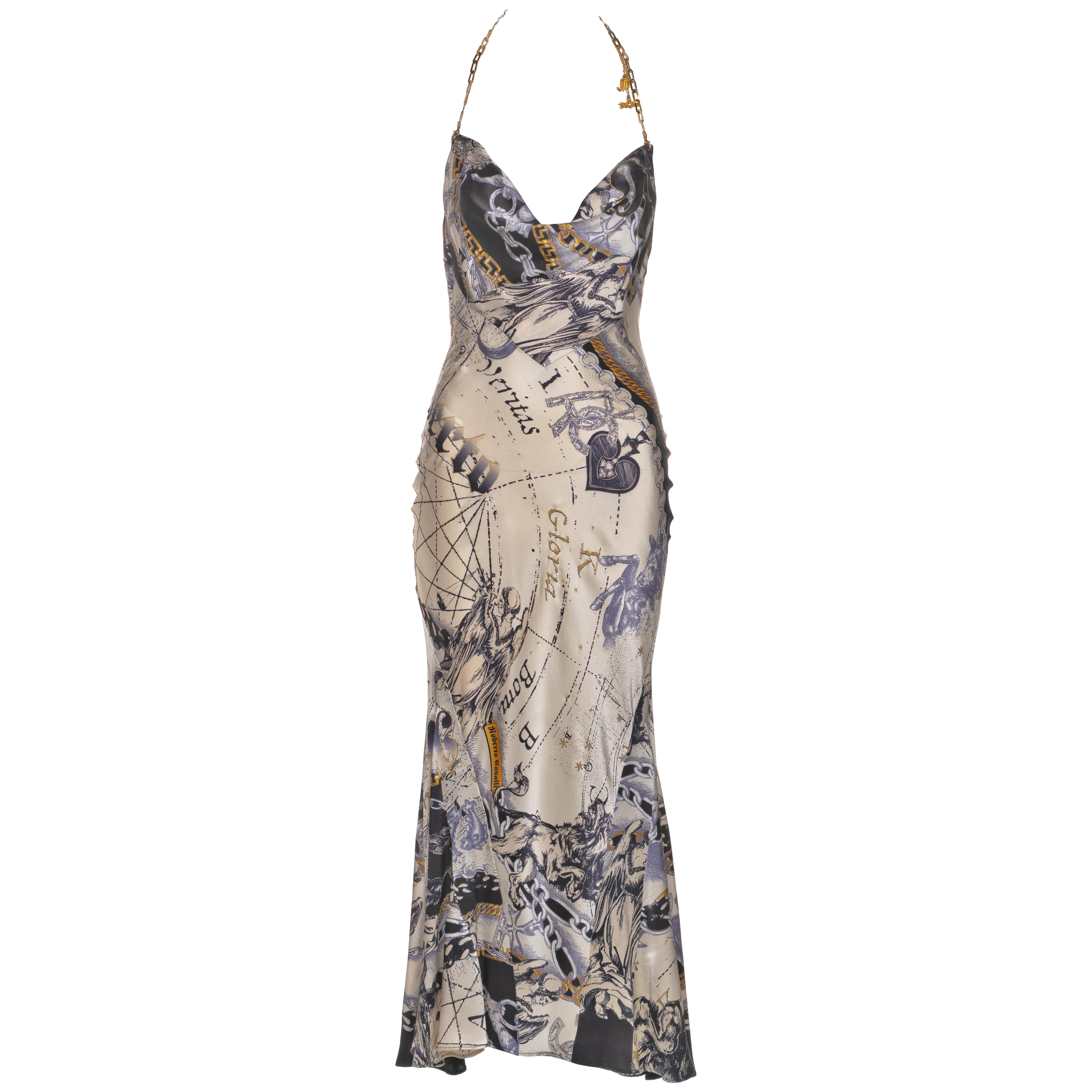 Roberto Cavalli, robe dos nu en soie imprimée astrologique avec bretelles en chaîne, automne-hiver 2003