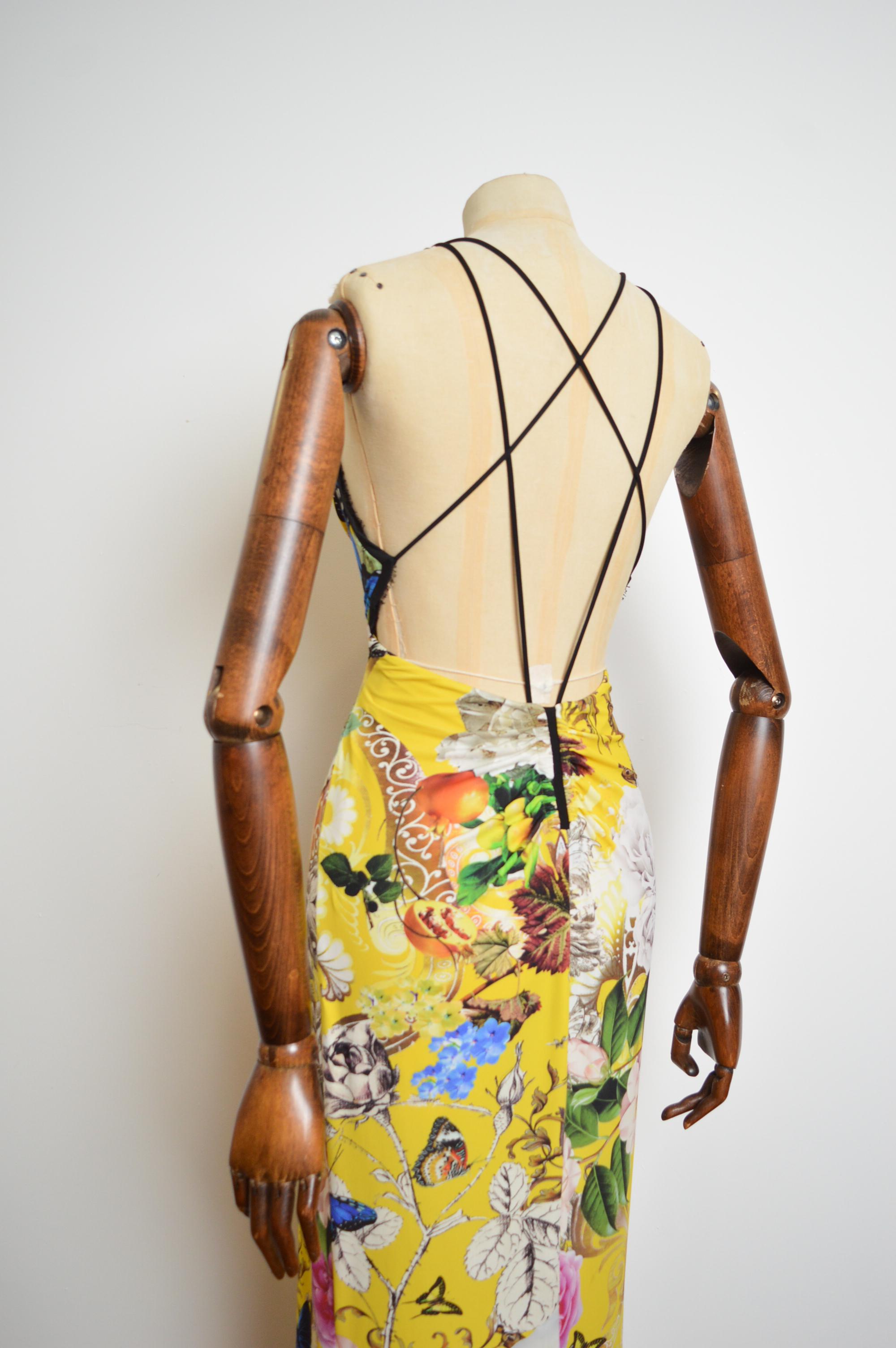 Roberto Cavalli Backless Vintage Yellow Fantasy Print Cross back maxi dress For Sale 1