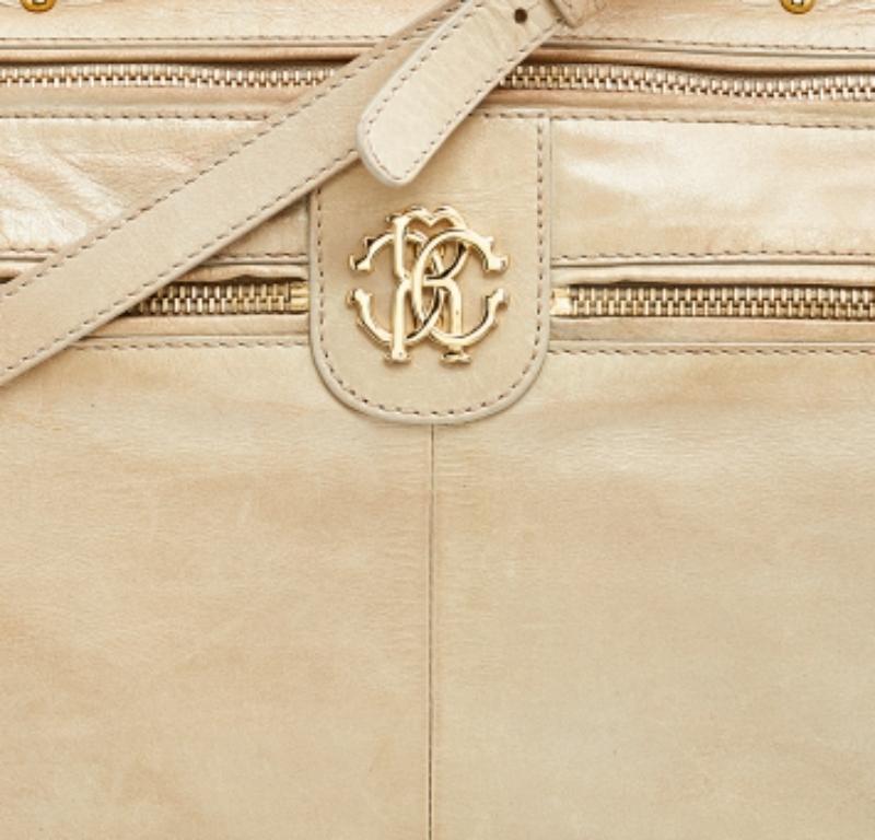 Roberto Cavalli Borsa a manico superiore in pelle beige a tasche multiple in vendita 1