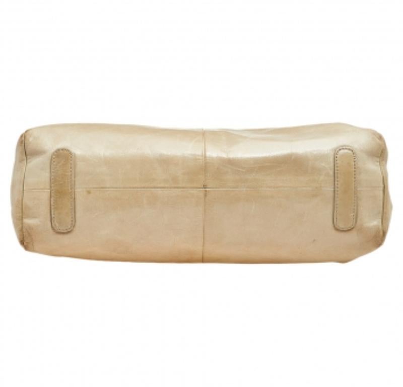 Roberto Cavalli Borsa a manico superiore in pelle beige a tasche multiple in vendita 4