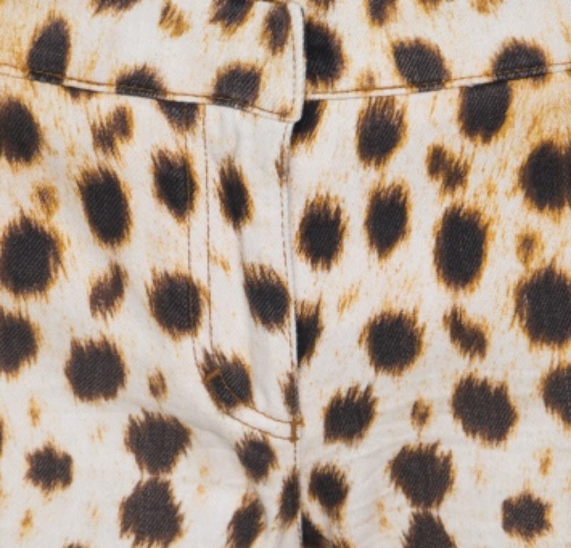 Roberto Cavalli Beige Leopard Print Cotton Tapered Ankle Grazer Pants M in vendita 2