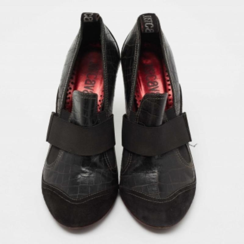 Bottines en cuir et daim gaufré noir Roberto Cavalli Taille 37 Bon état - En vente à Dubai, Al Qouz 2