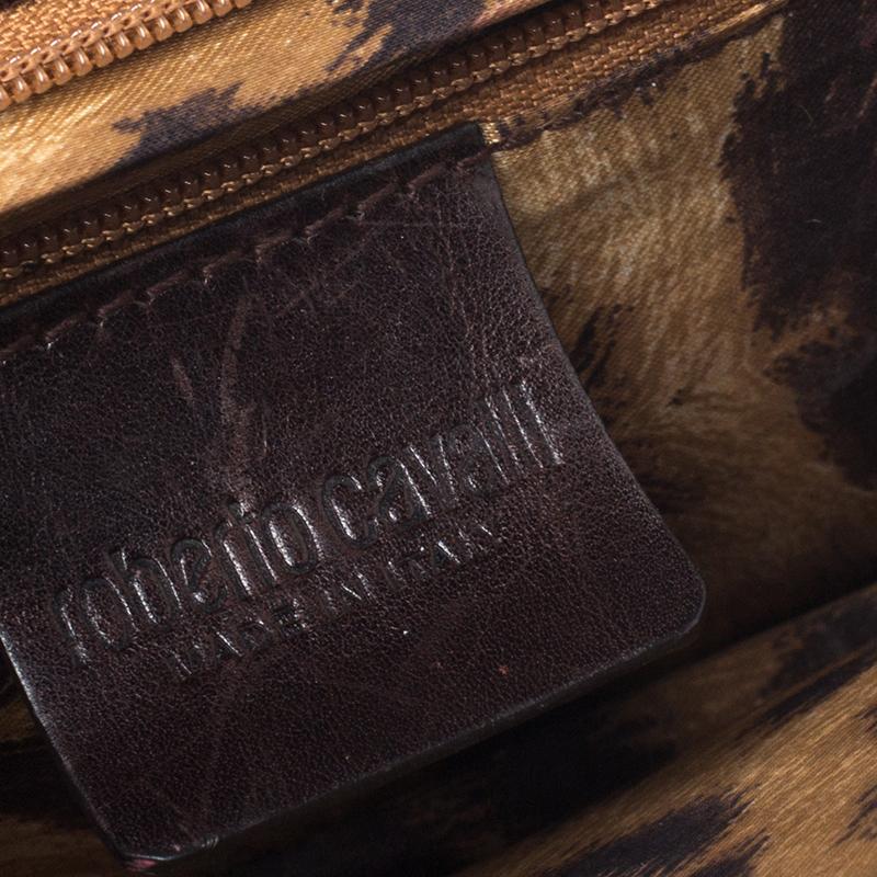 Roberto Cavalli Black Crocodile Embossed Leather Logo Chain Clutch For Sale 4