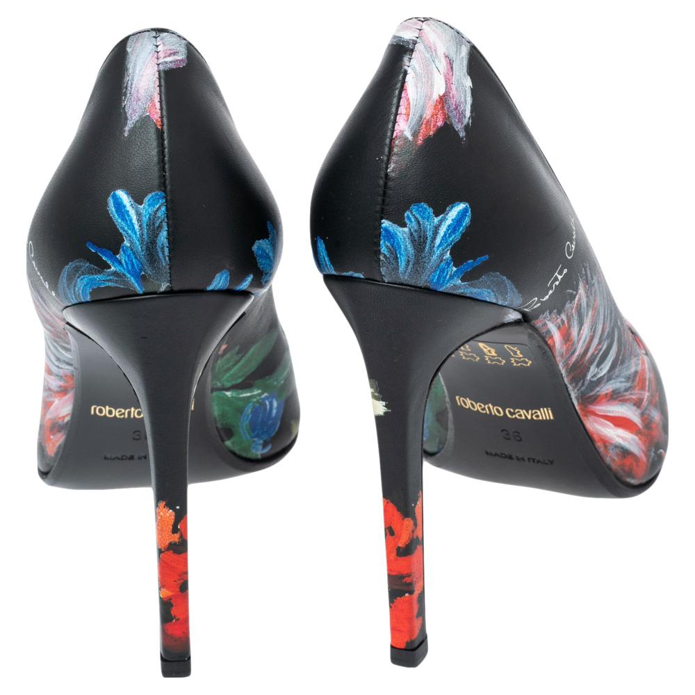 Roberto Cavalli Black Floral Painted Pointed Toe Pumps Size 36 1