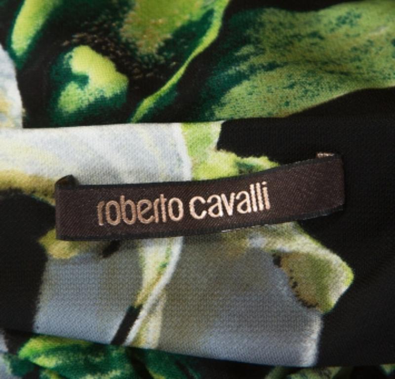 Roberto Cavalli Black Floral Printed Knit Brooch Detail Top S Bon état - En vente à Dubai, Al Qouz 2