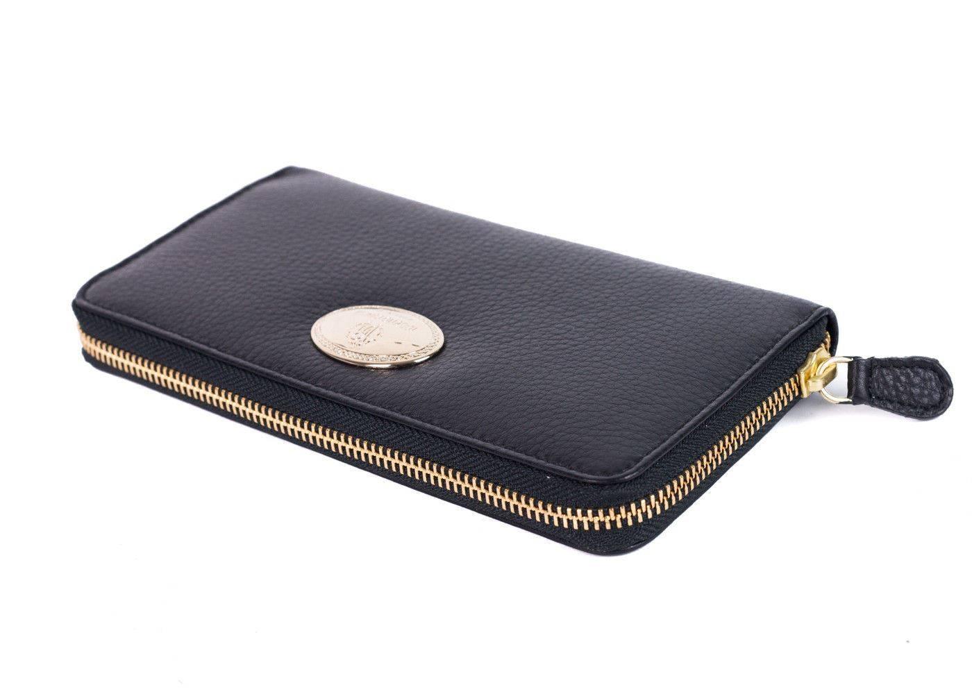 Roberto Cavalli Black Grained Leather Zip around Continental Wallet In New Condition In Brooklyn, NY