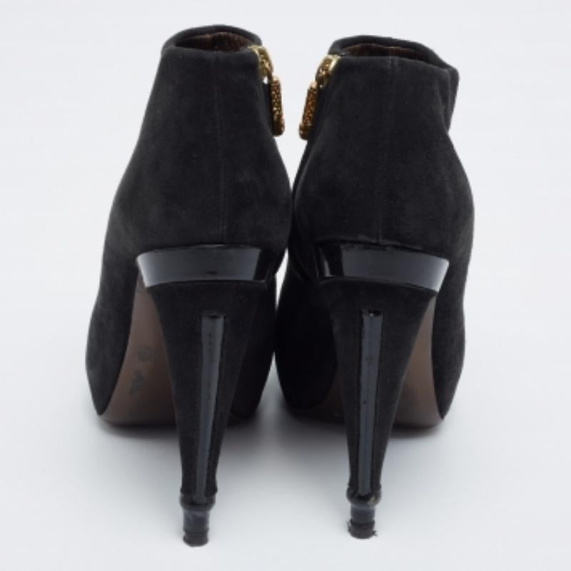 Roberto Cavalli Black Laminated Suede Ankle Boots Size 38 For Sale 3