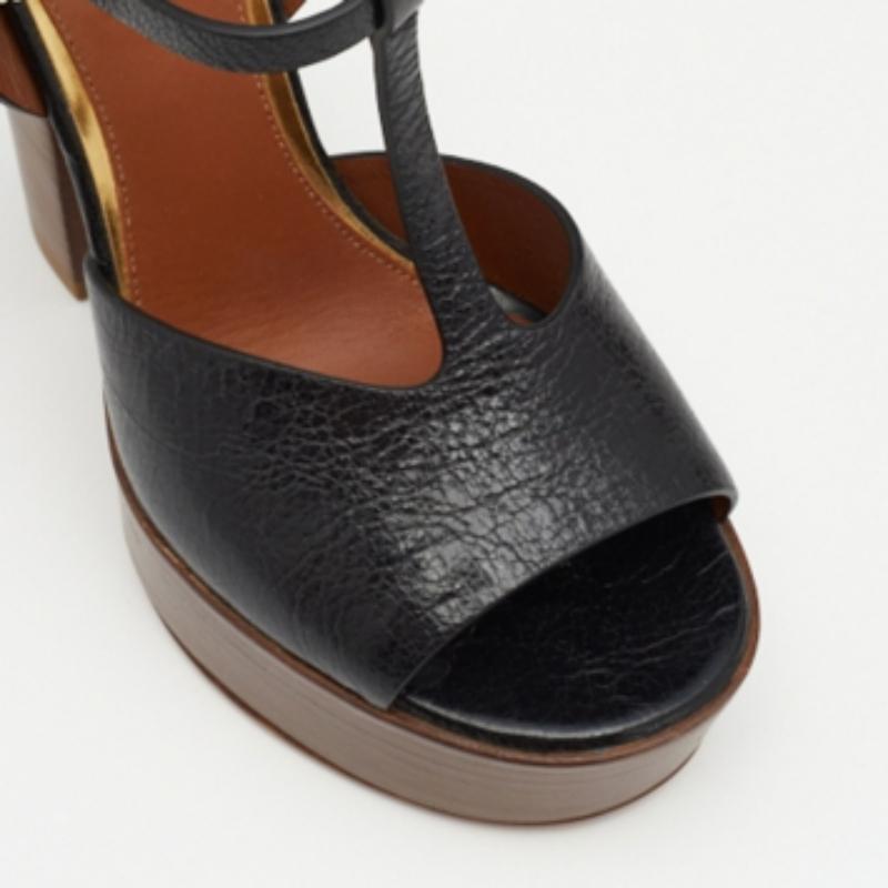 Roberto Cavalli Black Leather T Strap Platform Sandals Size 36 For Sale 3