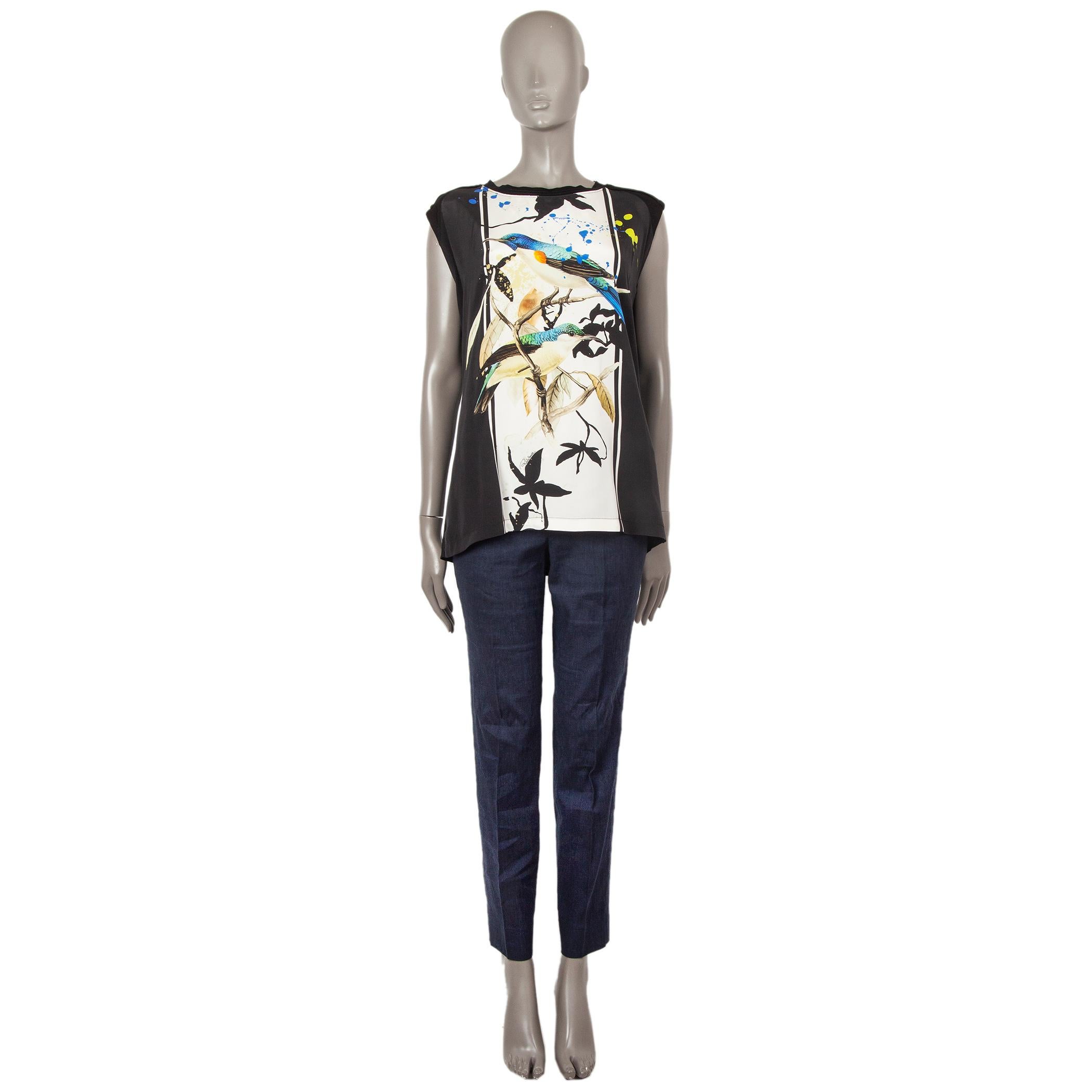 100% authentic Roberto Cavalli sleeveless tank top in black and multicolor silk (100%) with a bird print in the front and combined with a plain back viscose (100%), casual fit and a crew-neck. Has been worn and is excellent