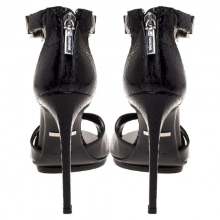 Women's Roberto Cavalli Black Python Crystal Embellished Panther Sandals Size 39 For Sale