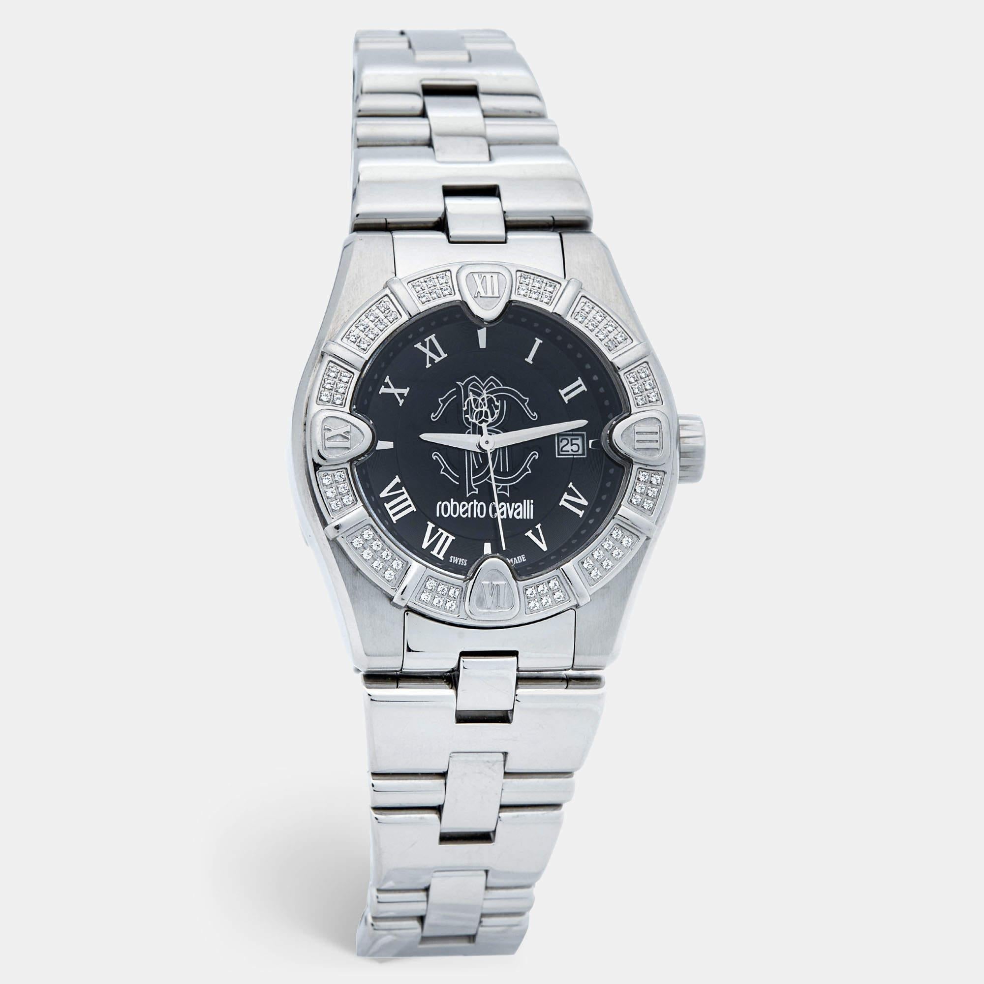 A timeless silhouette made of high-quality materials and packed with precision and luxury makes this wristwatch the perfect choice for a sophisticated finish to any look. It is a grand creation to elevate the everyday experience.