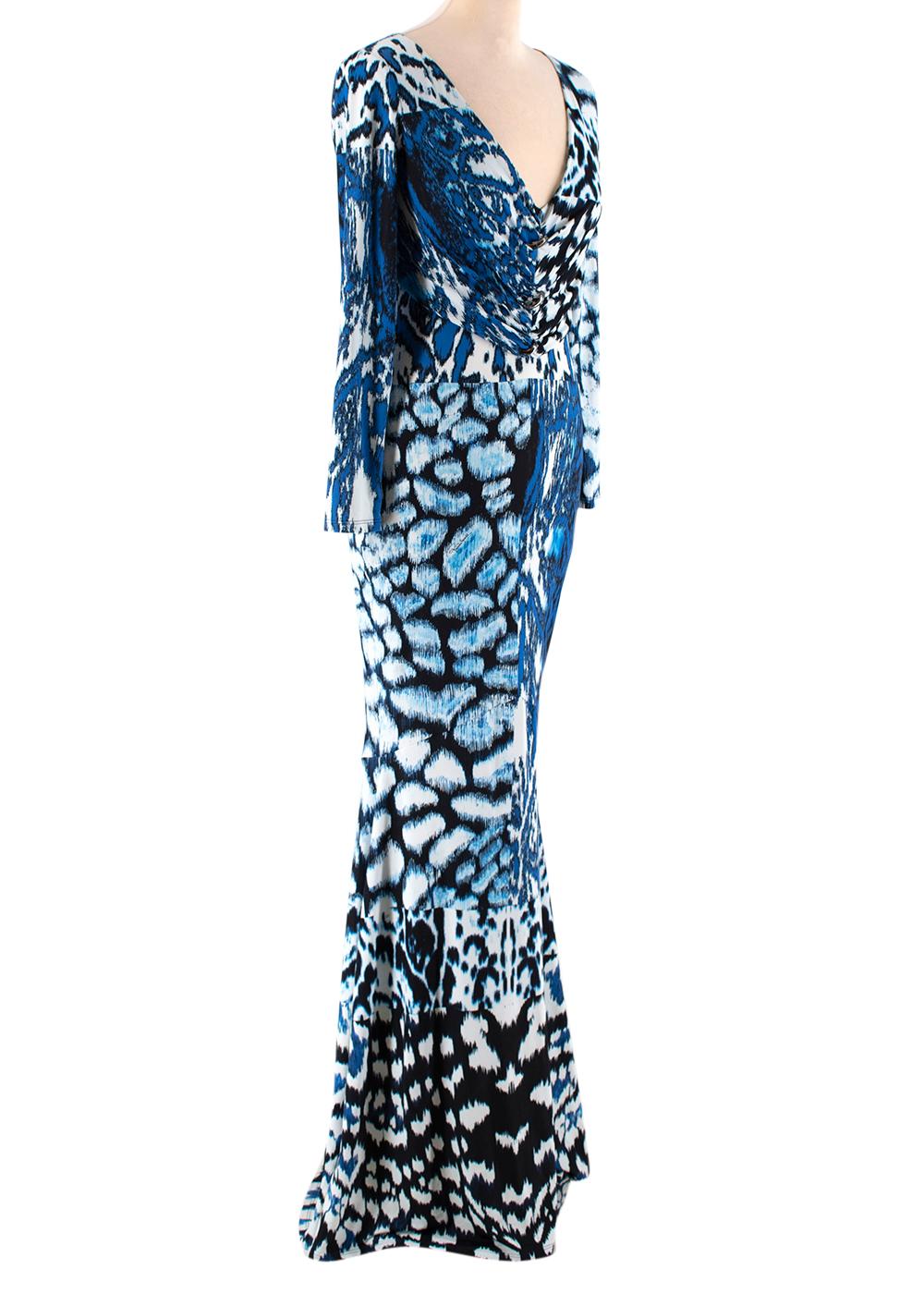 Roberto Cavalli Blue Contrast Animal Print Maxi Dress

- Contrast electric blue animal print dress
- Maxi length 
- Long sleeves
- Sculpting fitted style 
- Ruched chest with silver embellished broach detailing

Materials: 
88% Polyamide, 12%