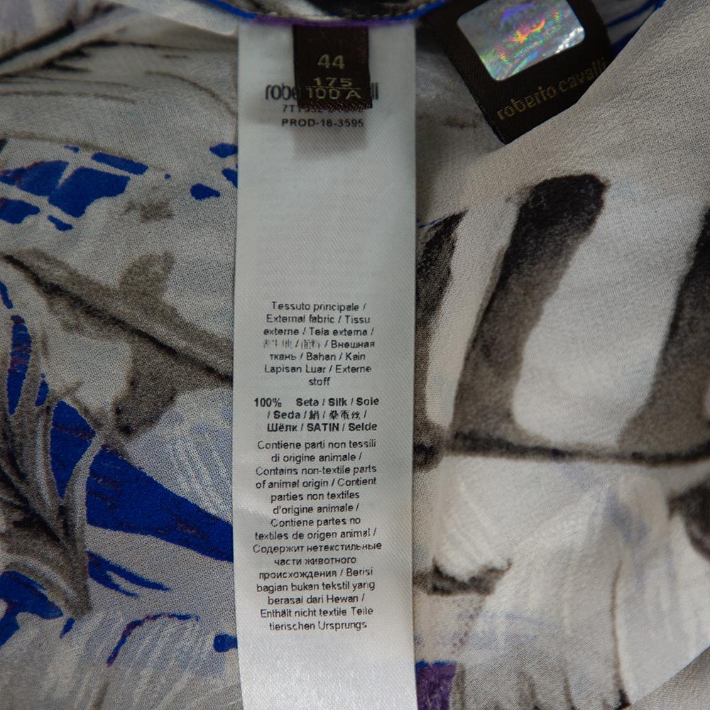 Roberto Cavalli Blue Feather Print Silk Maxi Kaftan M In Good Condition In Dubai, Al Qouz 2