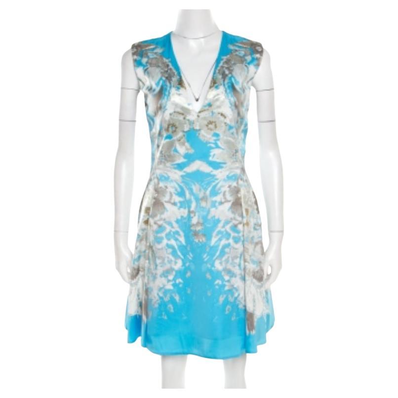 Roberto Cavalli Vestido acampanado sin mangas de satén con estampado floral azul S