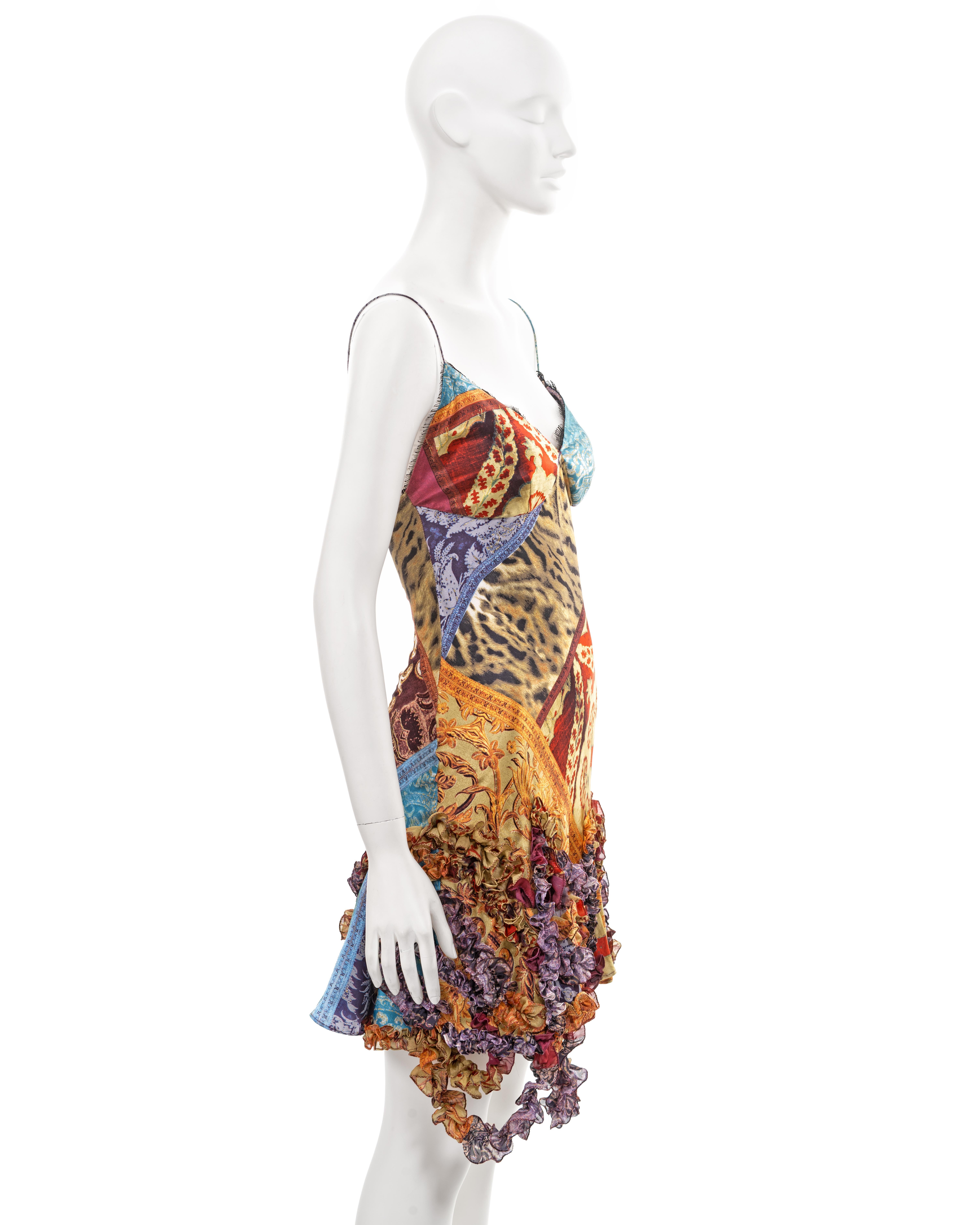 Roberto Cavalli brocade printed silk evening dress with ruffled skirt, fw 2004 For Sale 2