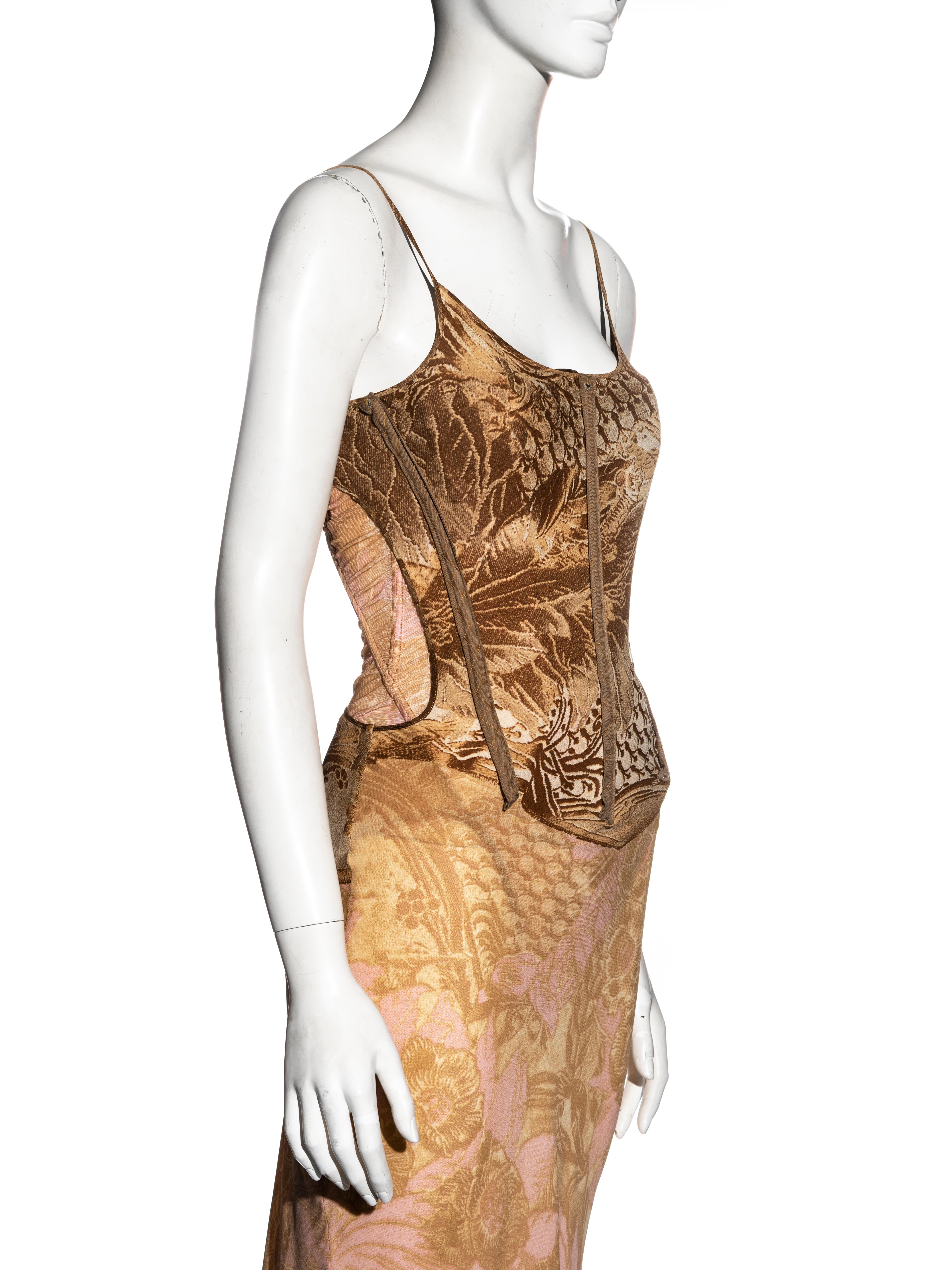 Robe corset en soie à imprimé montage, marron et rose, Roberto Cavalli, fw 2001 Bon état à London, GB