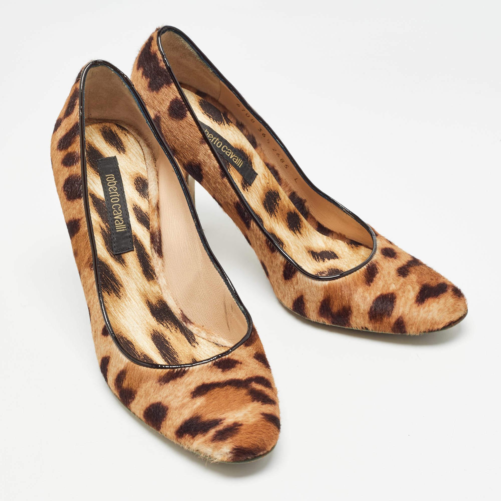 Women's Roberto Cavalli Brown/Beige Animal Print Calf Hair Pumps Size 36.5 For Sale