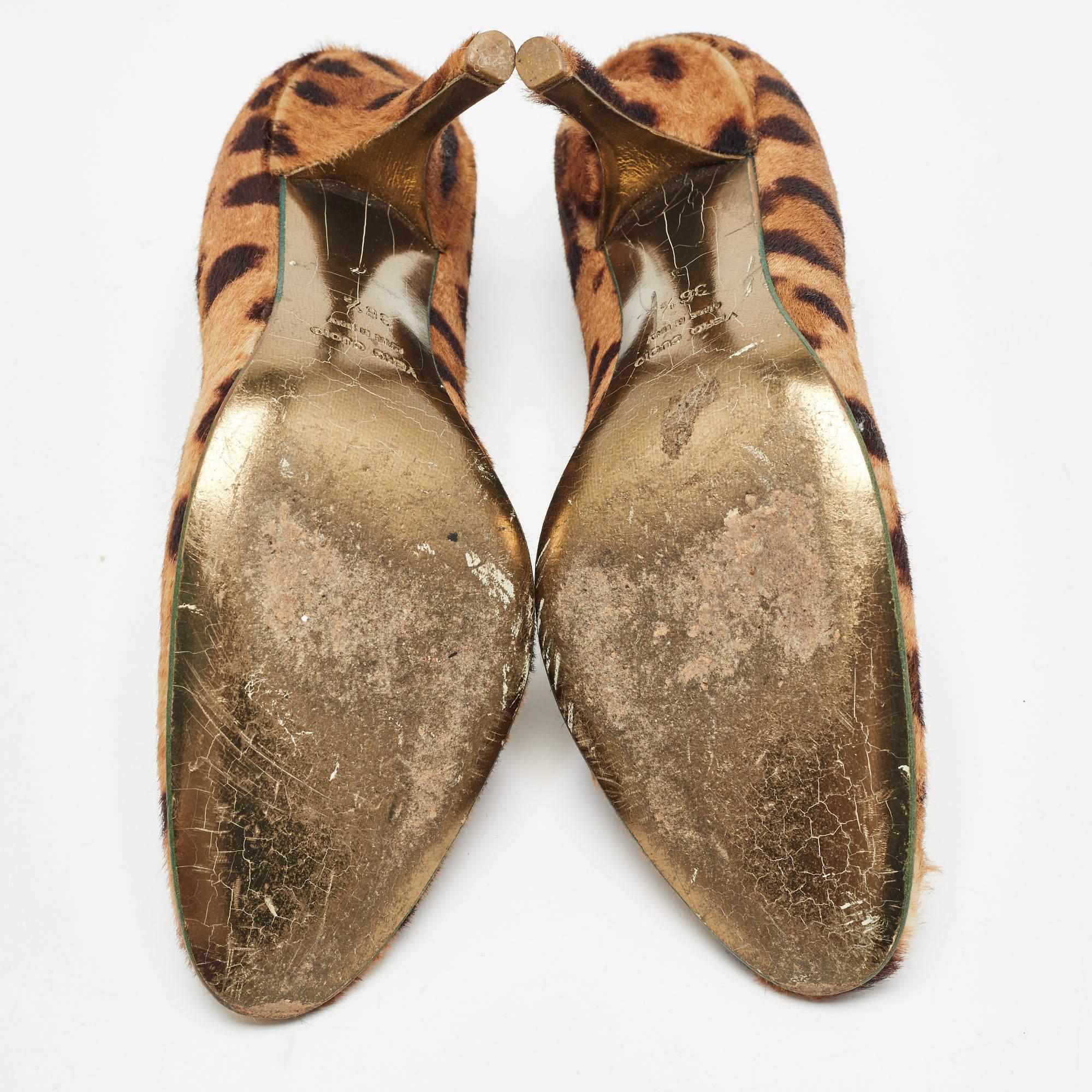 Roberto Cavalli Brown/Beige Animal Print Calf Hair Pumps Size 36.5 For Sale 2