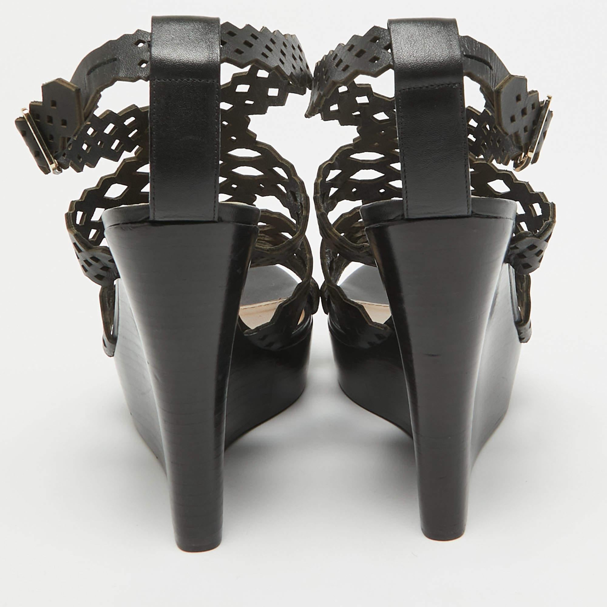 Women's Roberto Cavalli Brown Leather Wedge Sandals Size 38.5 For Sale