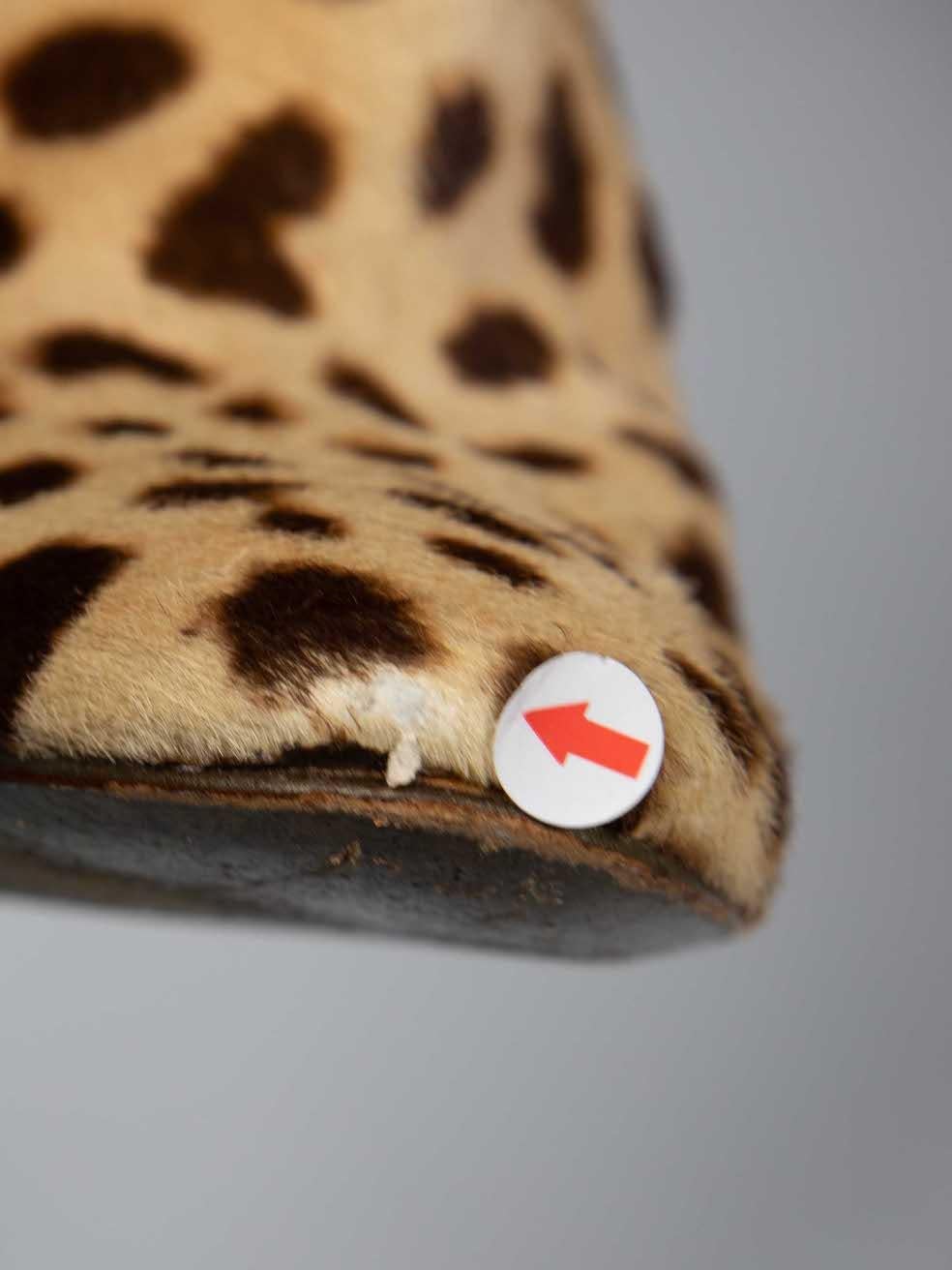 Roberto Cavalli Brown Leopard Print Pony Haar Stiefel Größe IT 38.5 im Angebot 1