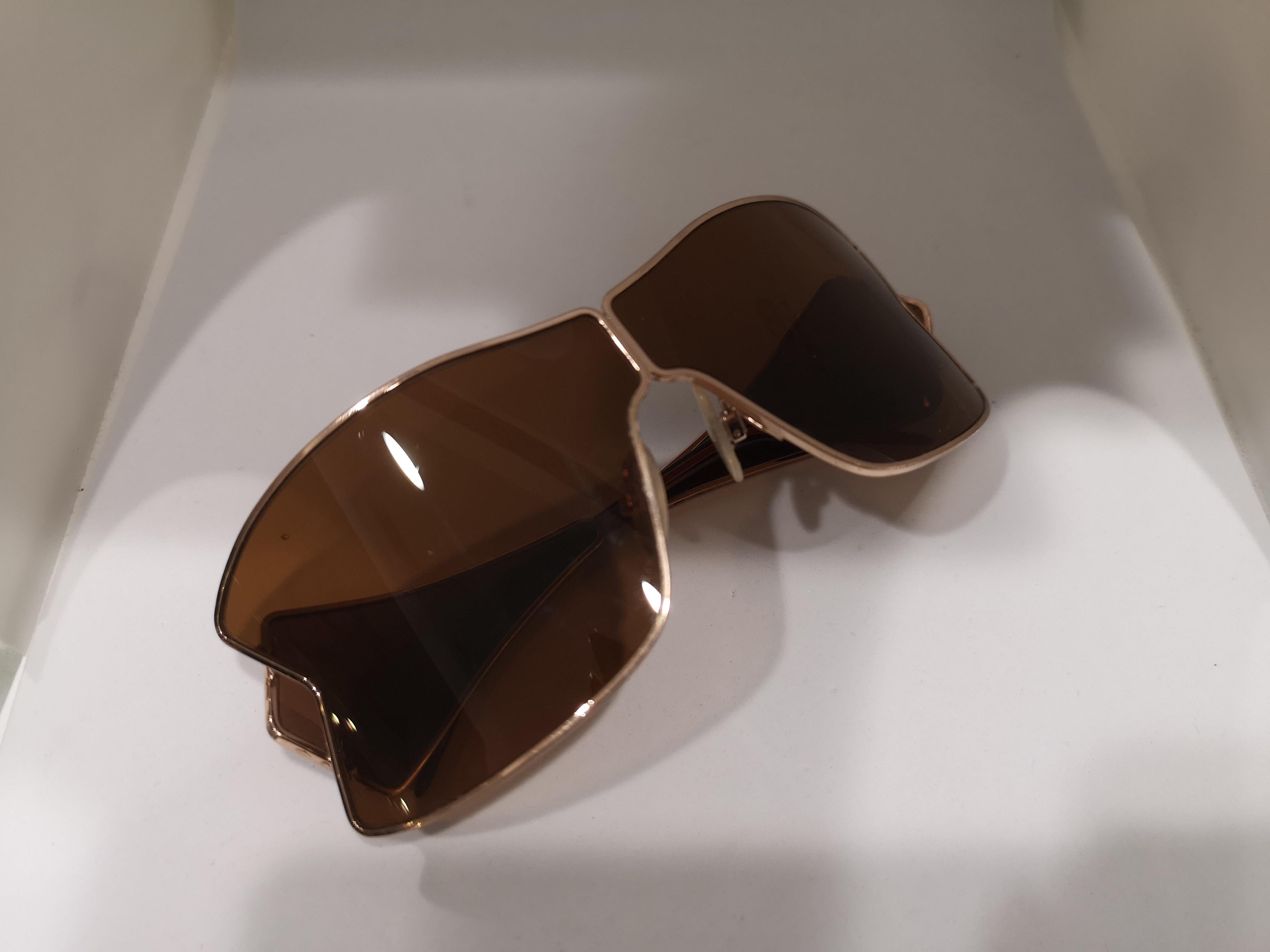 Brown Roberto Cavalli brown mask sunglasses
