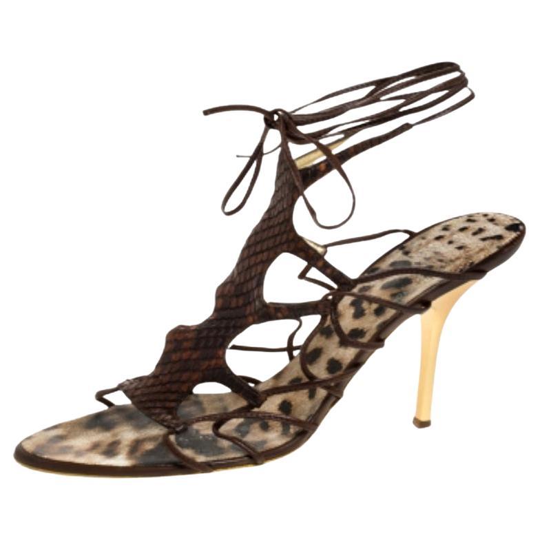 Roberto Cavalli Braun Python Schnürsenkel Sandalen Größe 40 im Angebot