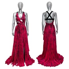 Roberto Cavalli c. 2009 Pink Black Pleated Silk Beaded Cut Out Gown