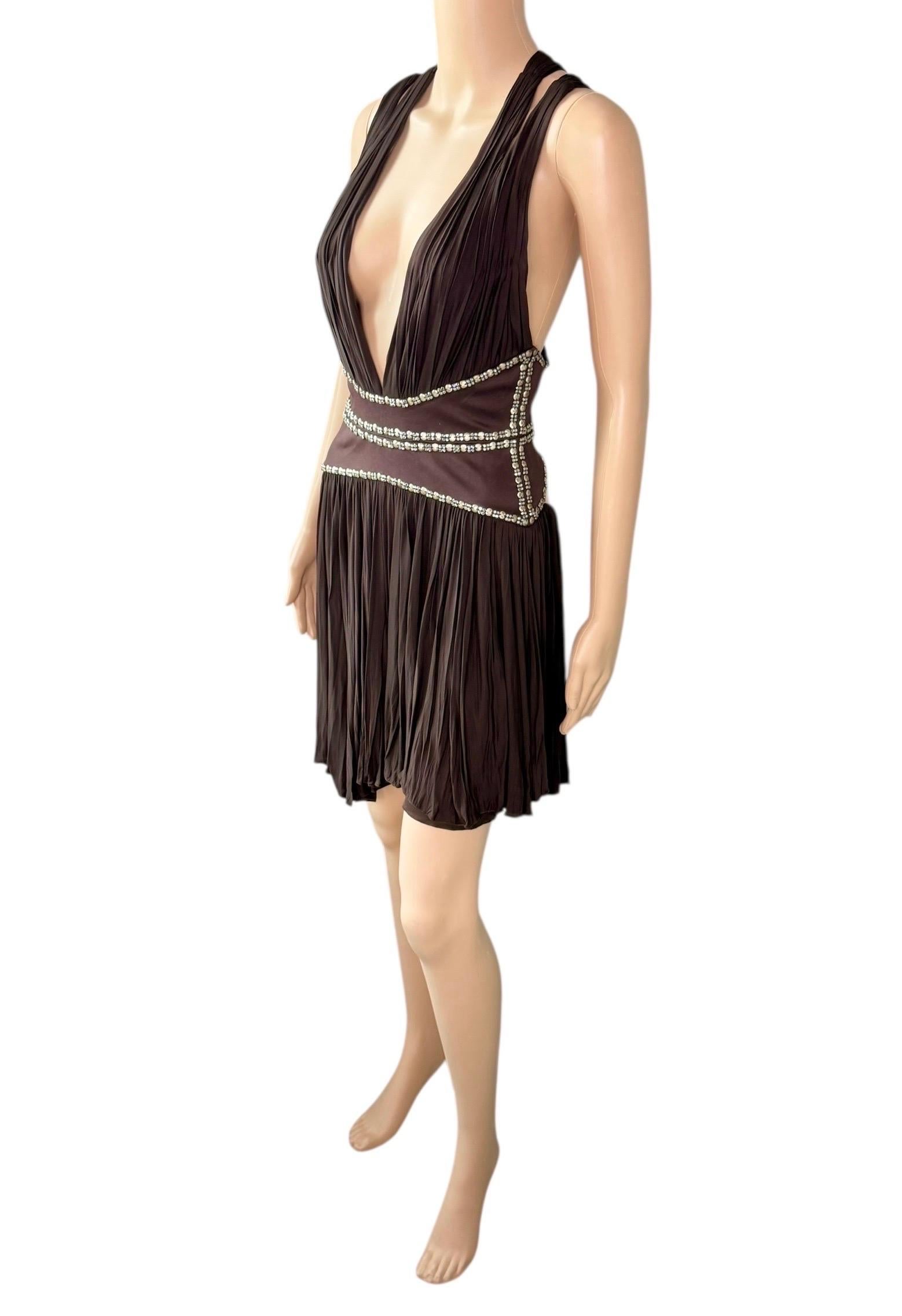 Roberto Cavalli c.2008 Minivestido marrón con escote pronunciado y recorte adornado en venta 11