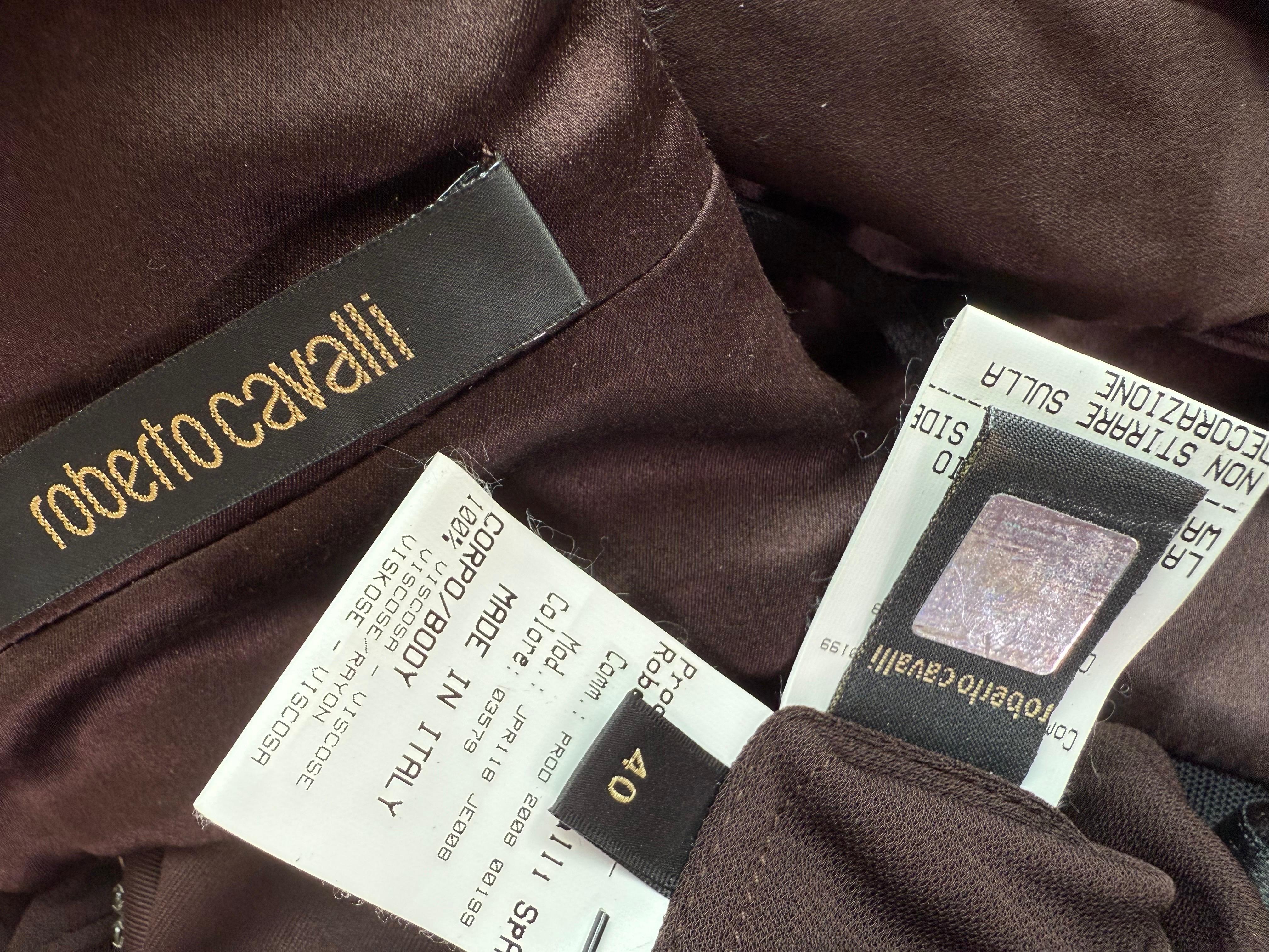 Roberto Cavalli c.2008 Minivestido marrón con escote pronunciado y recorte adornado en venta 12