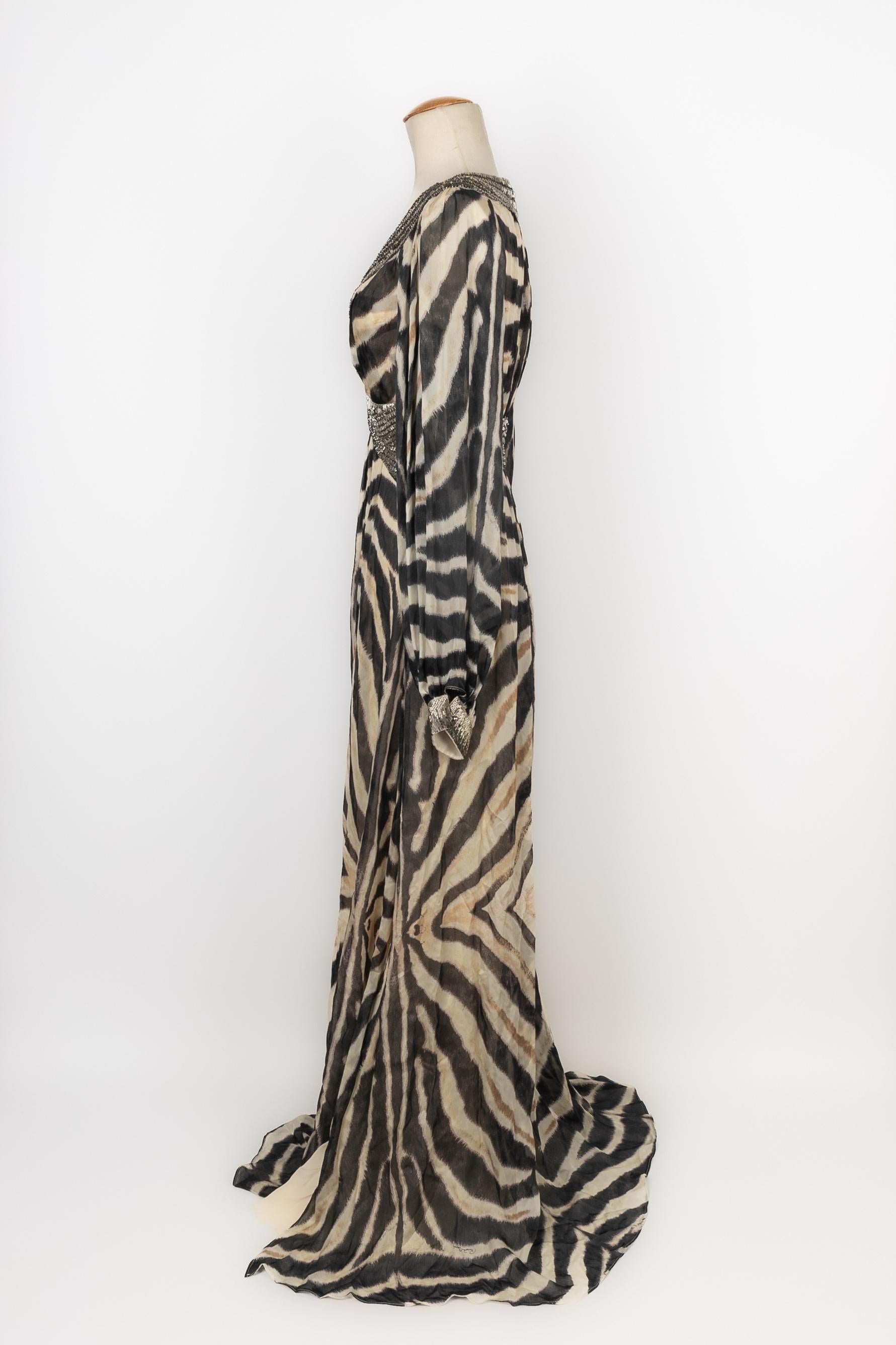 Gris Robe caftan Roberto Cavalli en vente