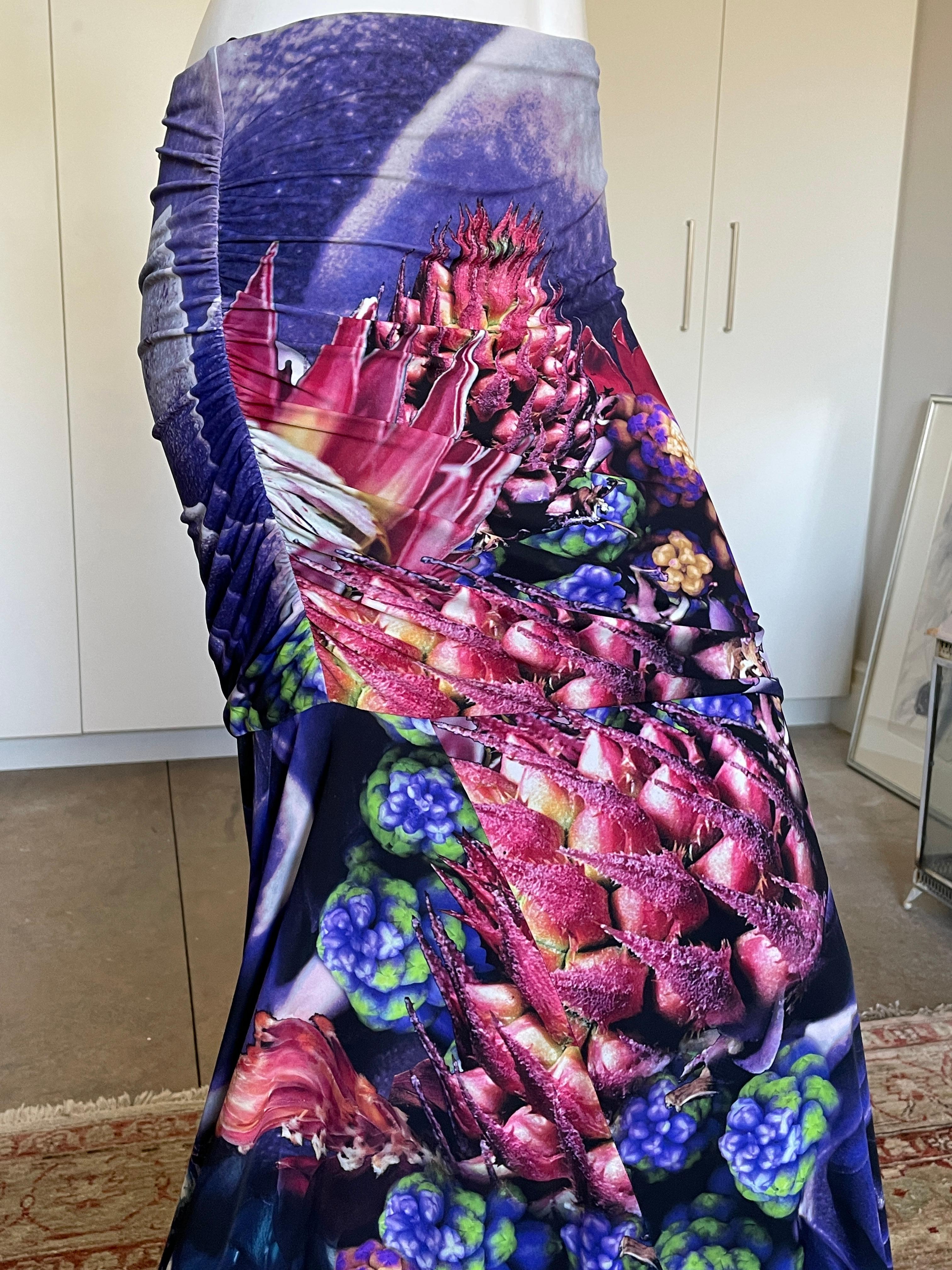 Roberto Cavalli Colorful Vintage Mermaid Skirt with Side Ruching In Excellent Condition For Sale In Cloverdale, CA