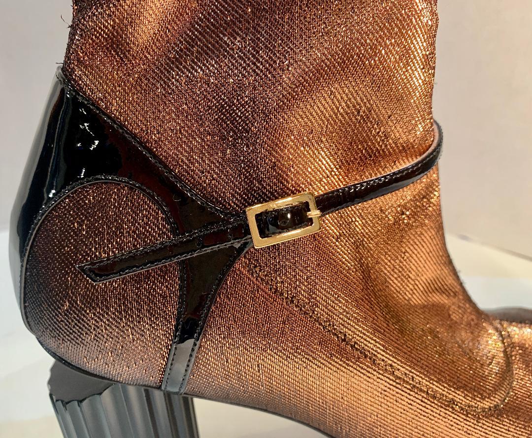  Roberto Cavalli Copper Metallic Open Toe Bootie Shoes Size 41 In Excellent Condition In Tustin, CA
