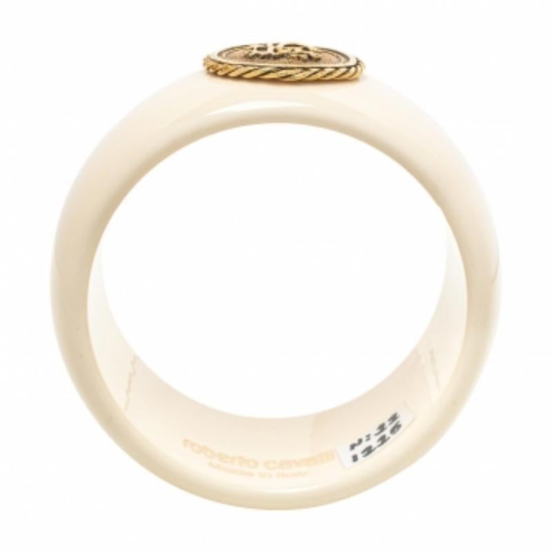 Women's Roberto Cavalli Cream Resin Logo Medallion Wide Bangle Bracelet For Sale