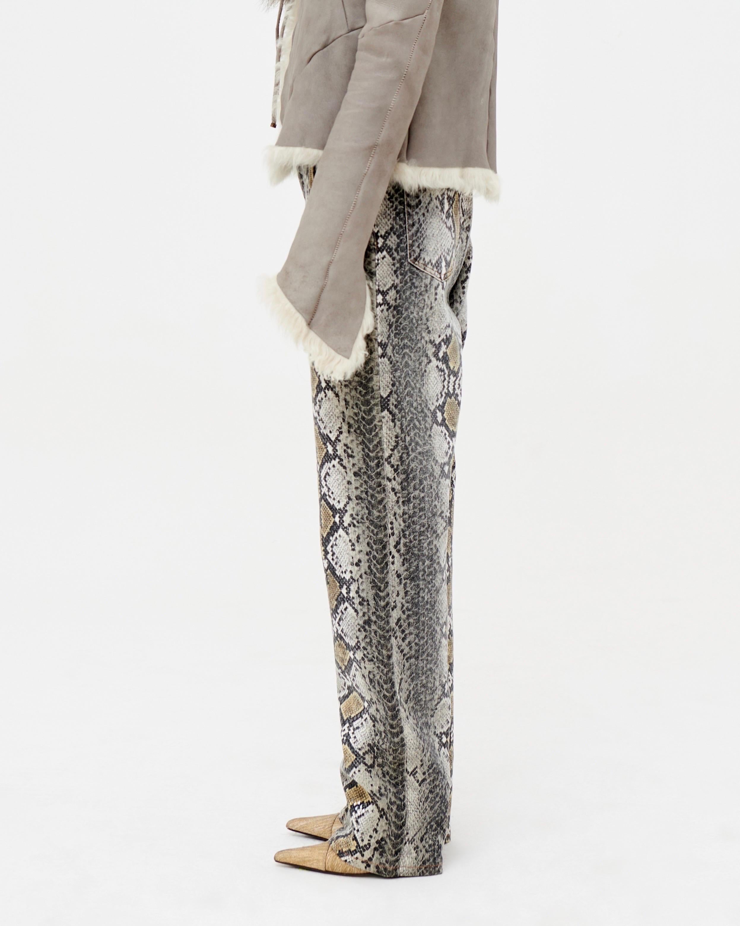 Roberto Cavalli F/W 1998 python print jeans In New Condition For Sale In Rome, IT