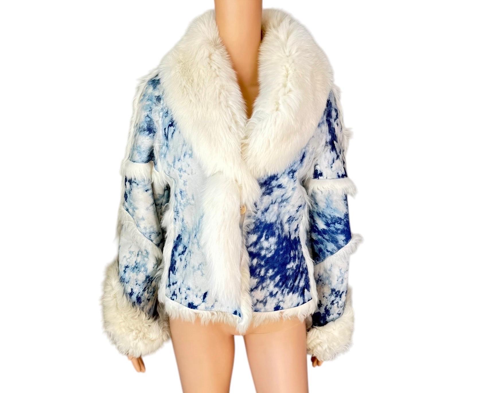 Roberto Cavalli F/W 2001 Blue Tie Dye Shearling Leather & Fox Fur Jacket Coat 

Size: M

Condition: Good vintage condition, light wear throughout
